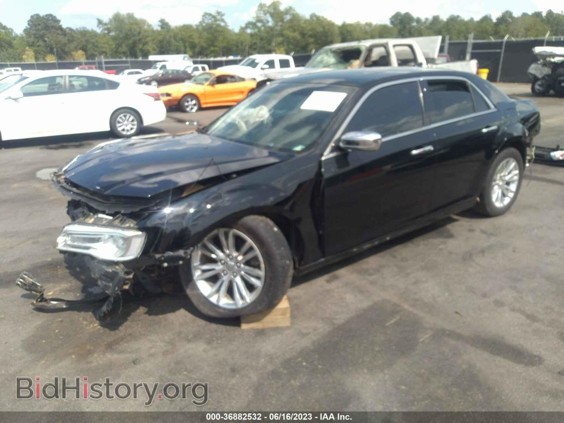2016 CHRYSLER 300 - VIN: 2C3CCAEG4GH197927 - Фото 2