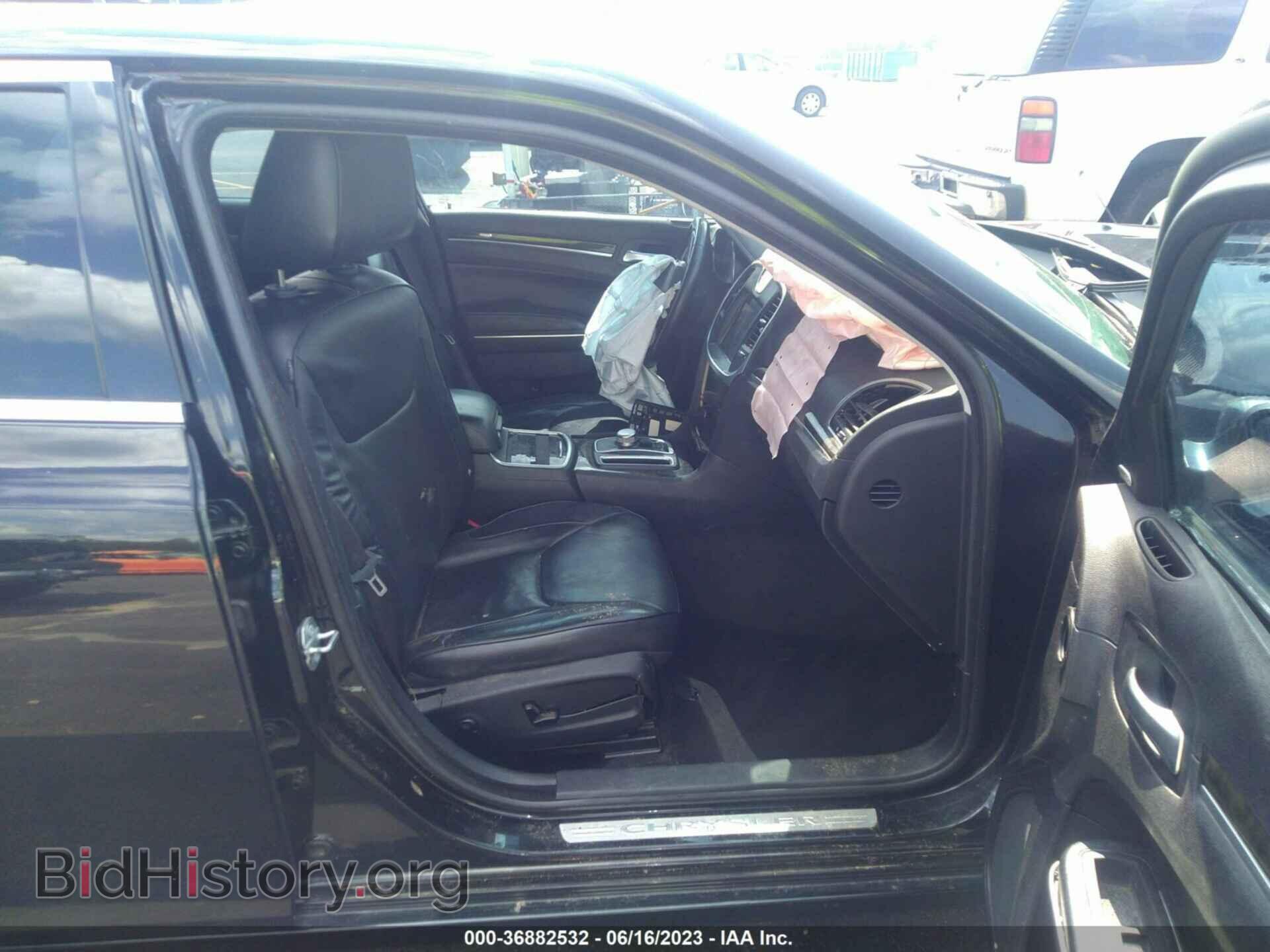 2016 CHRYSLER 300 - VIN: 2C3CCAEG4GH197927 - Фото 5