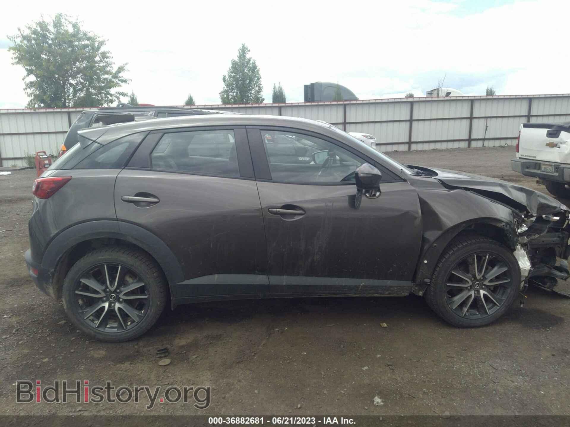 2018 MAZDA CX-3 - VIN: JM1DKFC72J0319277 - Фото 13