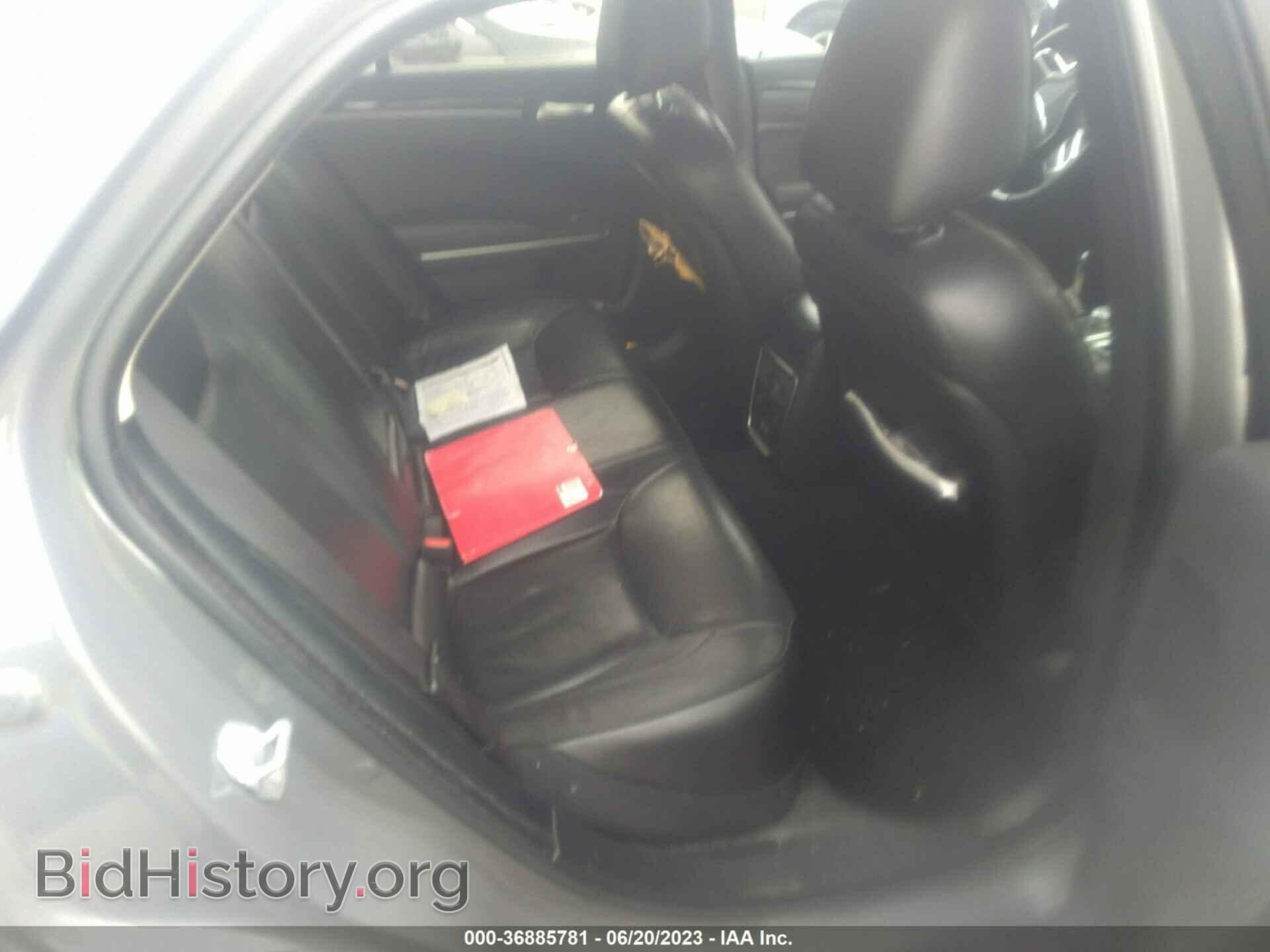2019 CHRYSLER 300 - VIN: 2C3CCAEG3KH722601 - Фото 8
