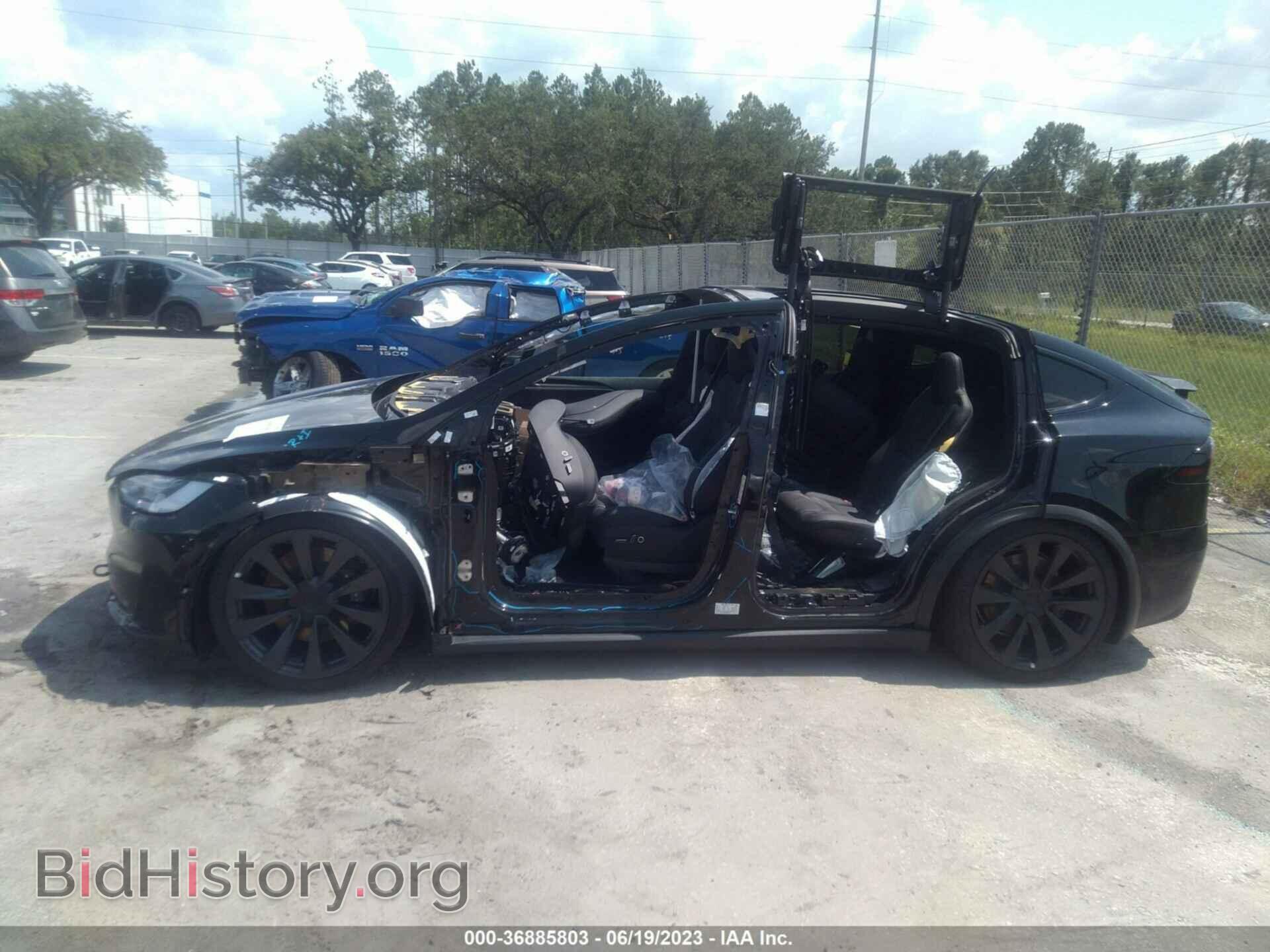 2023 TESLA MODEL X - VIN: 7SAXCBE60PF373231 - Фото 12