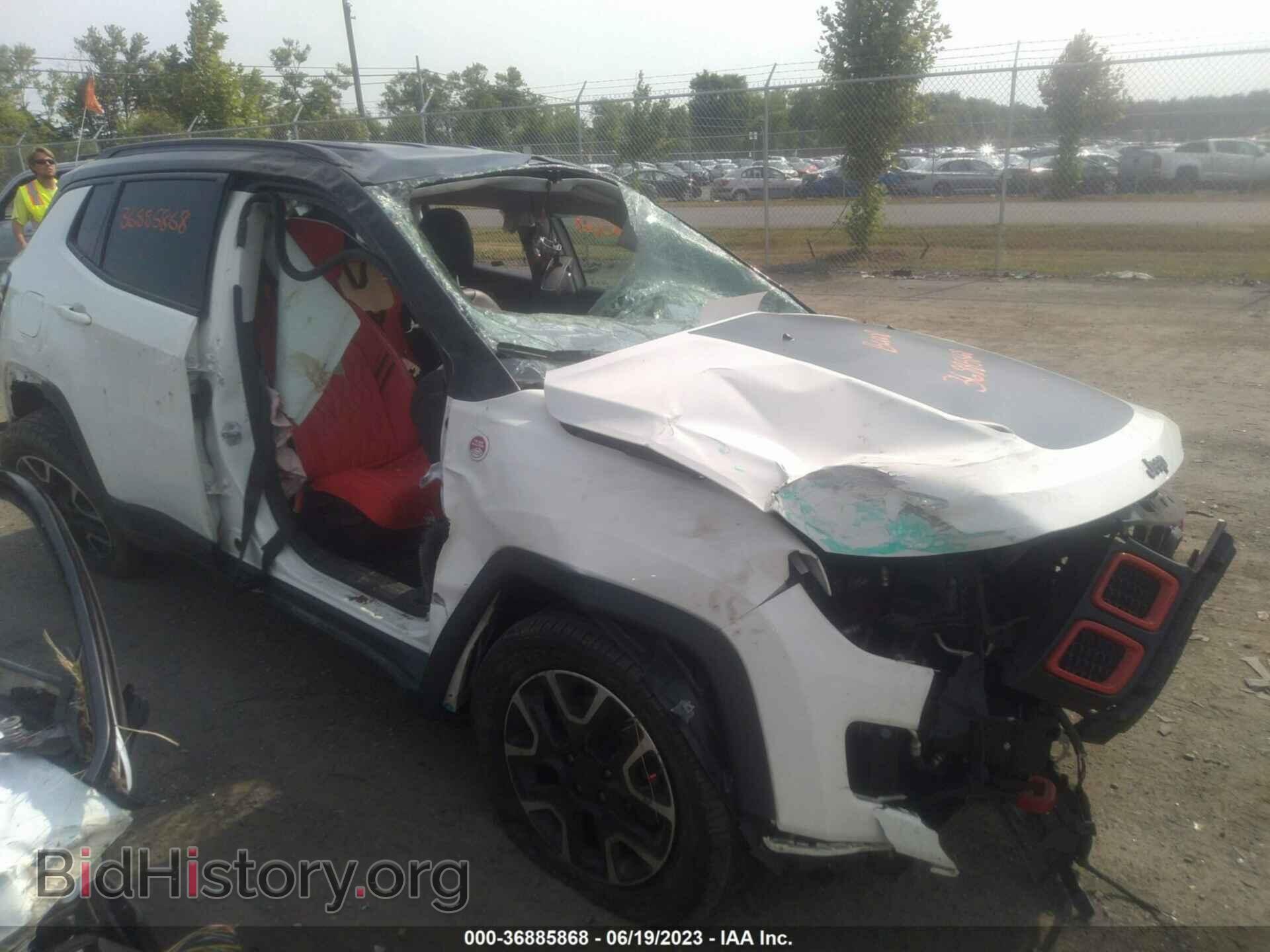 Фотография 3C4NJDDB9KT799403 - JEEP COMPASS 2019