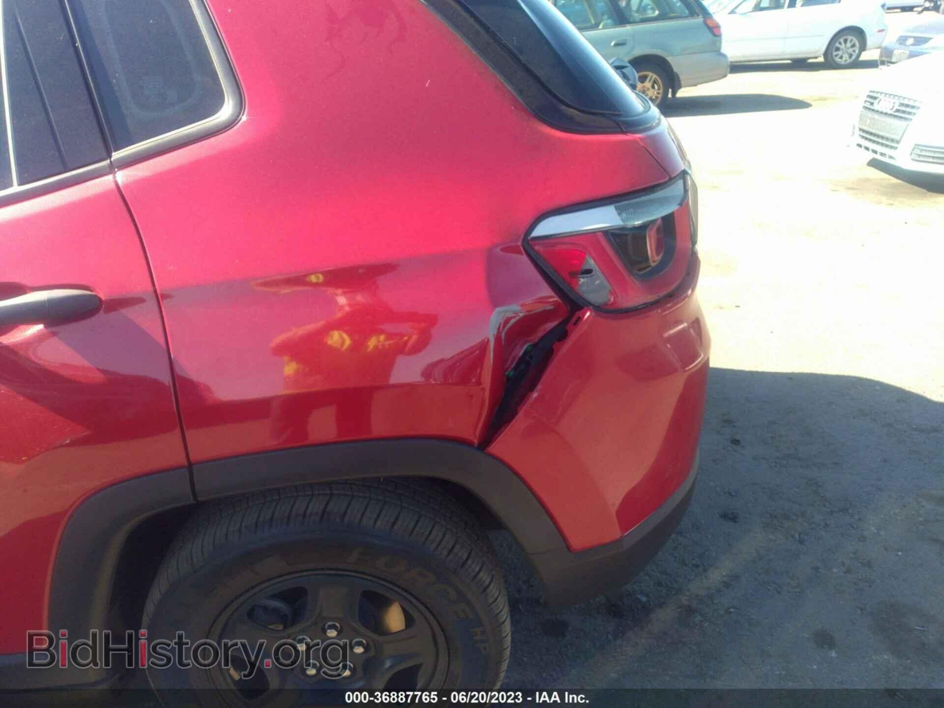 2019 JEEP COMPASS - VIN: 3C4NJCABXKT652392 - Фото 6