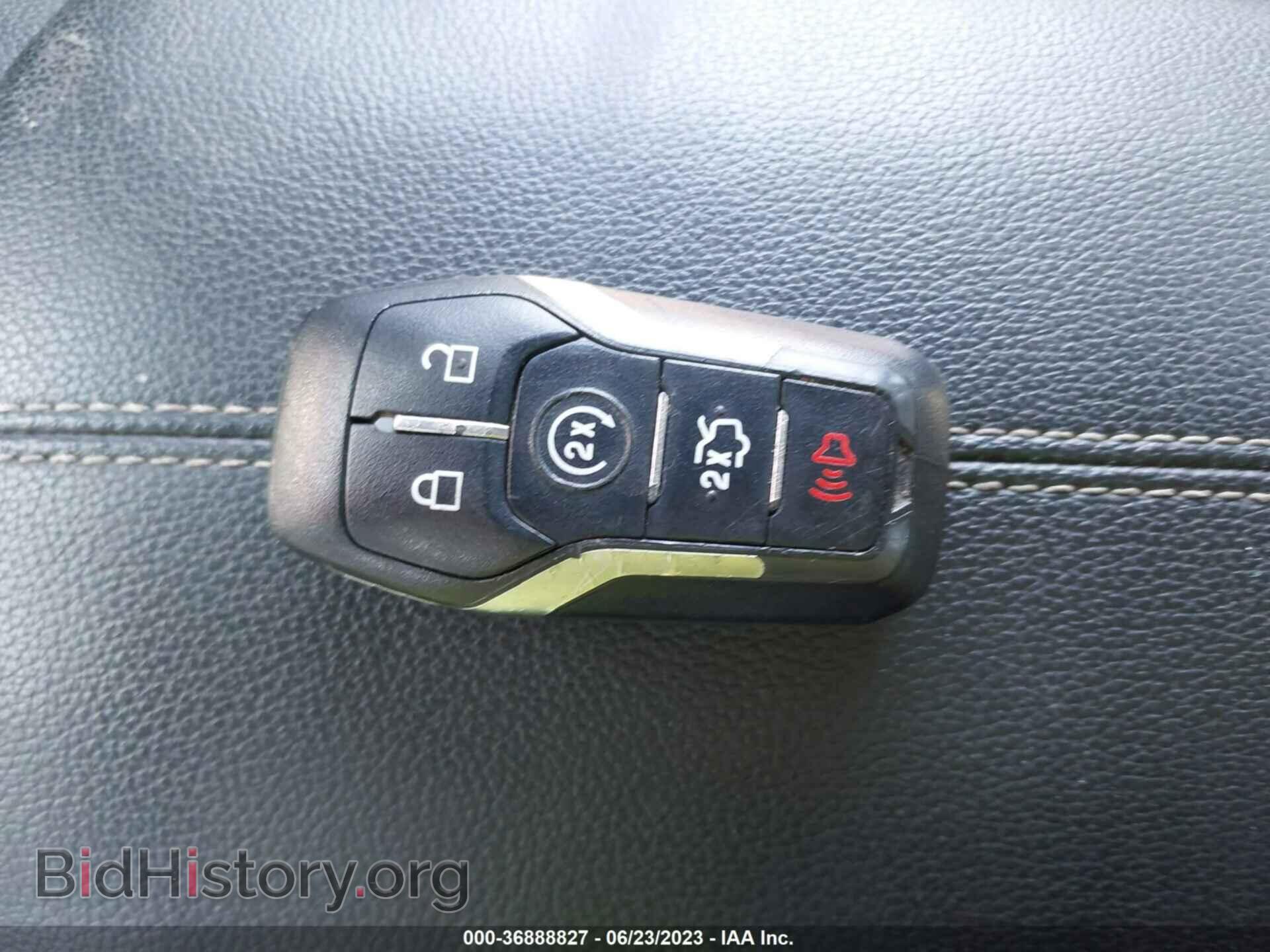 2016 FORD MUSTANG - VIN: 1FA6P8TH3G5273331 - Фото 11