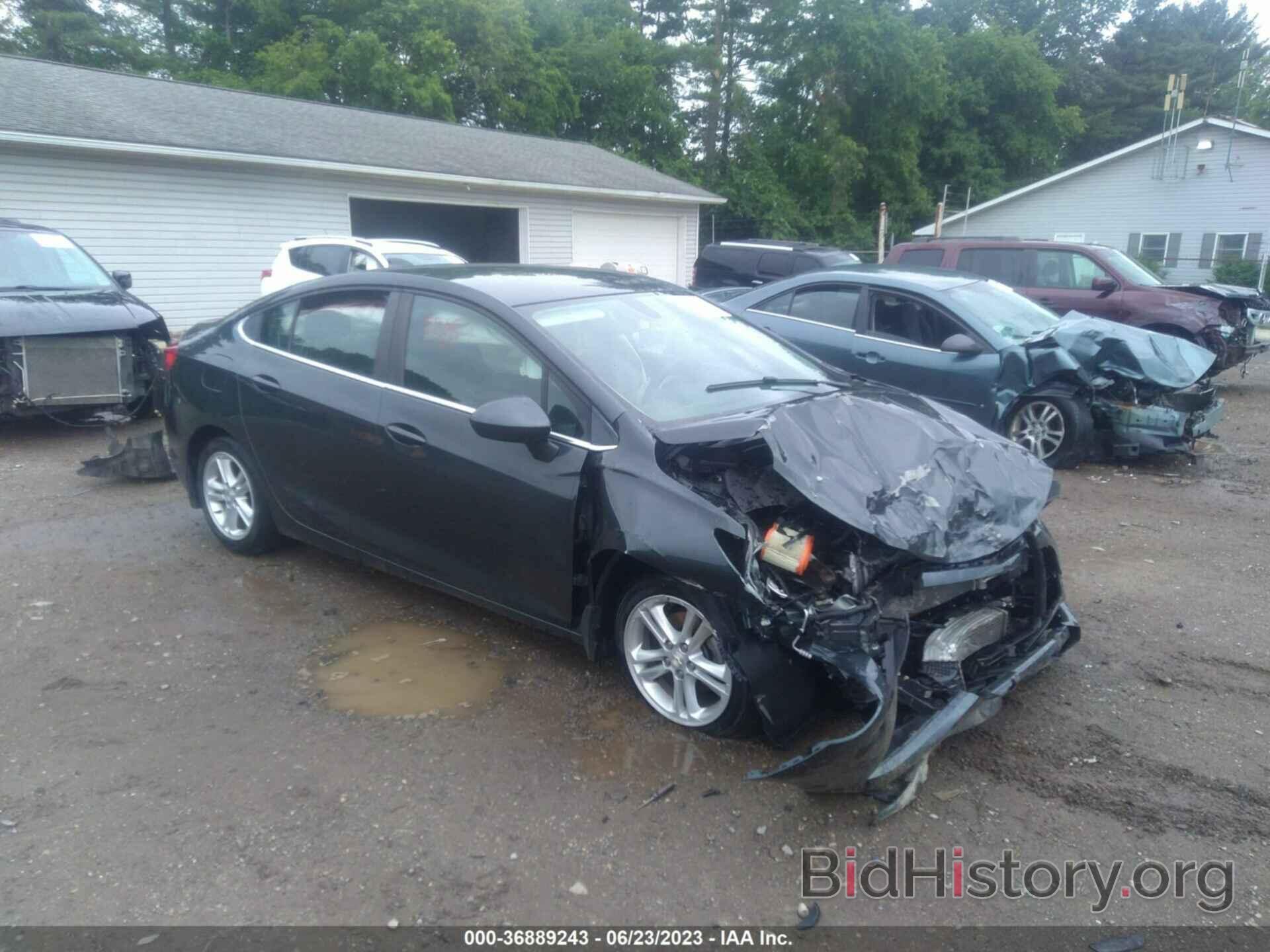 Photo 1G1BE5SM2J7180204 - CHEVROLET CRUZE 2018