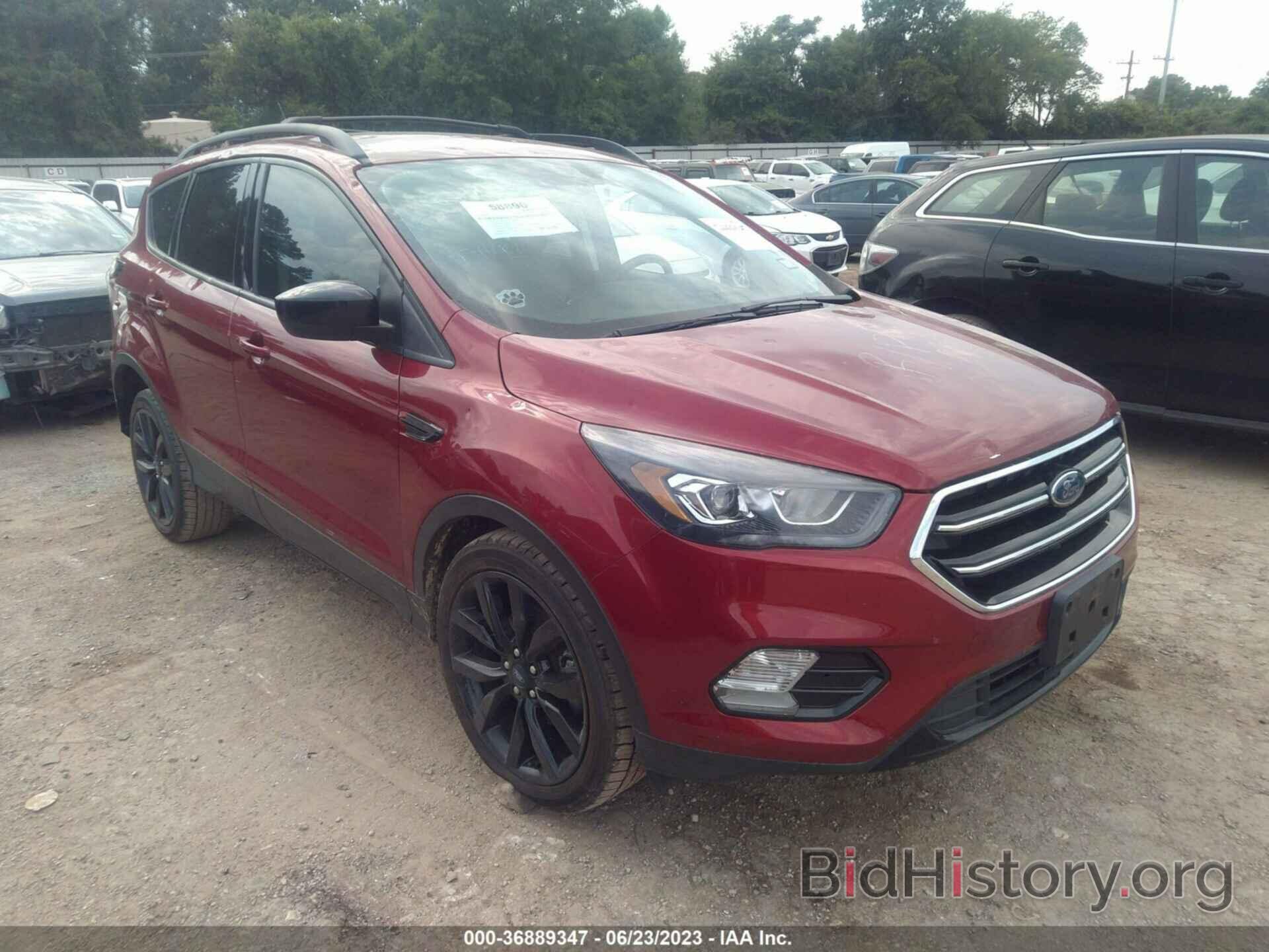 Photo 1FMCU0GD3JUD58810 - FORD ESCAPE 2018