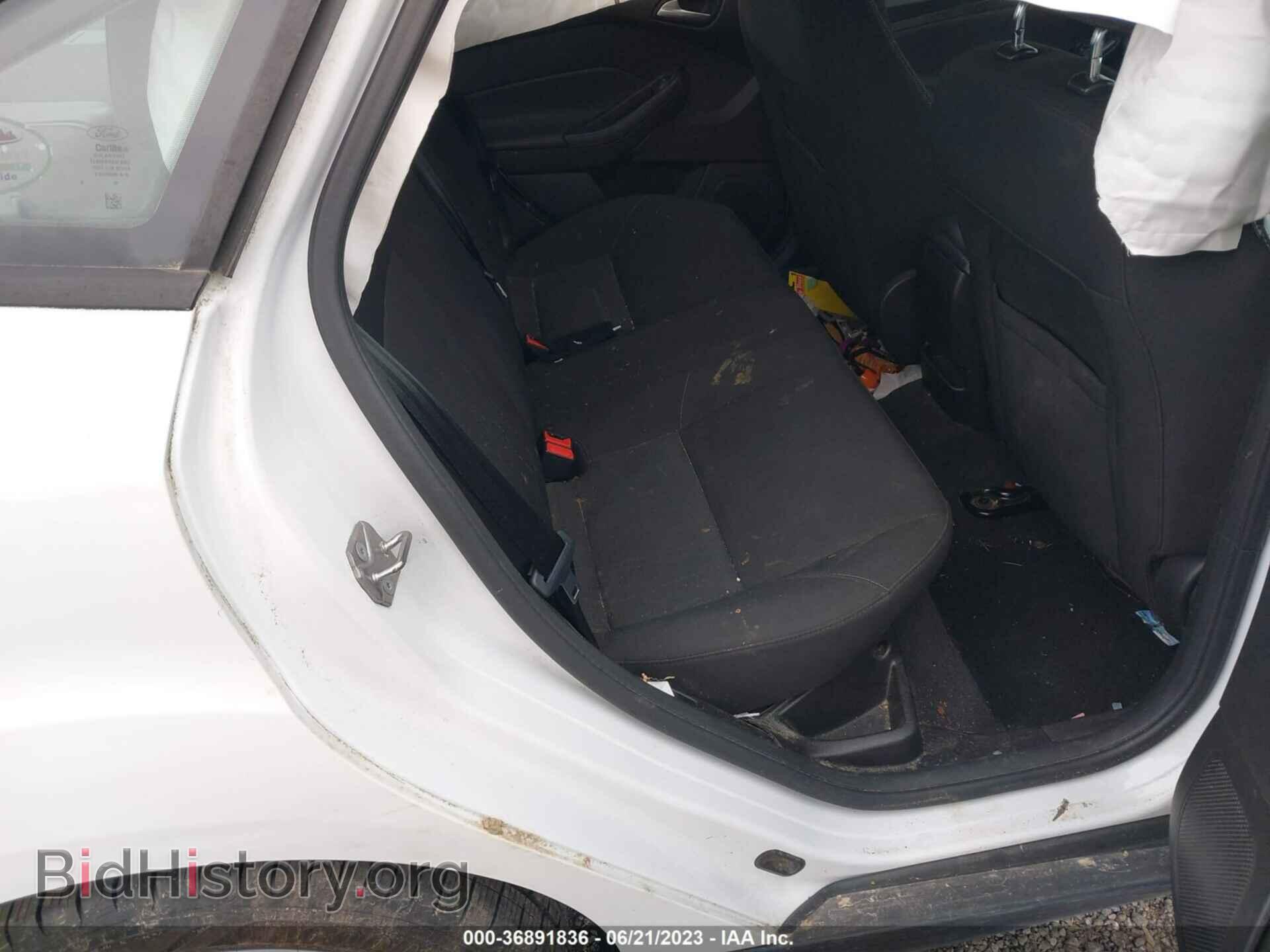 2016 FORD FOCUS - VIN: 1FADP3F24GL328270 - Фото 8