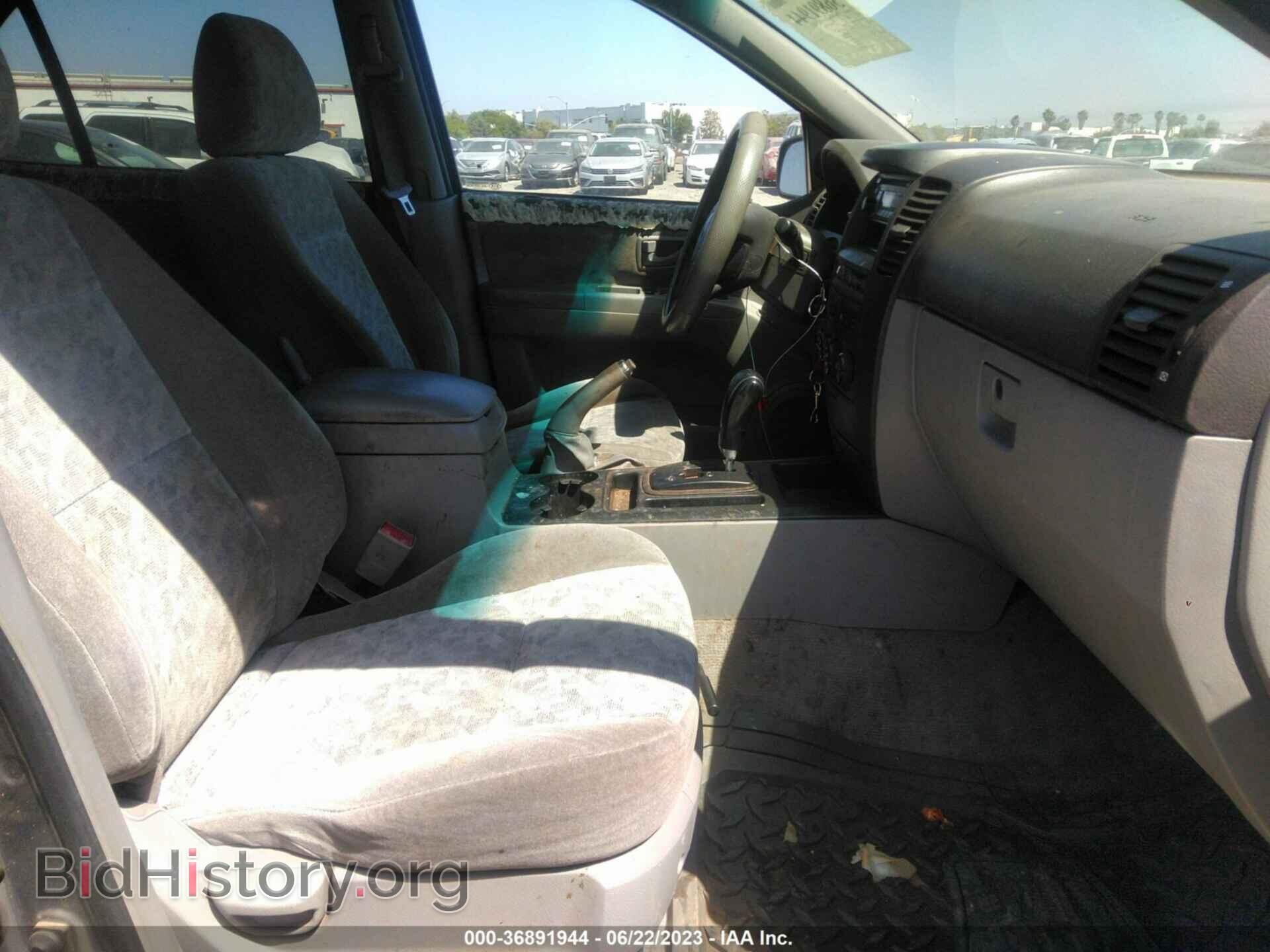 2006 KIA SORENTO - VIN: KNDJD733865581234 - Фото 5