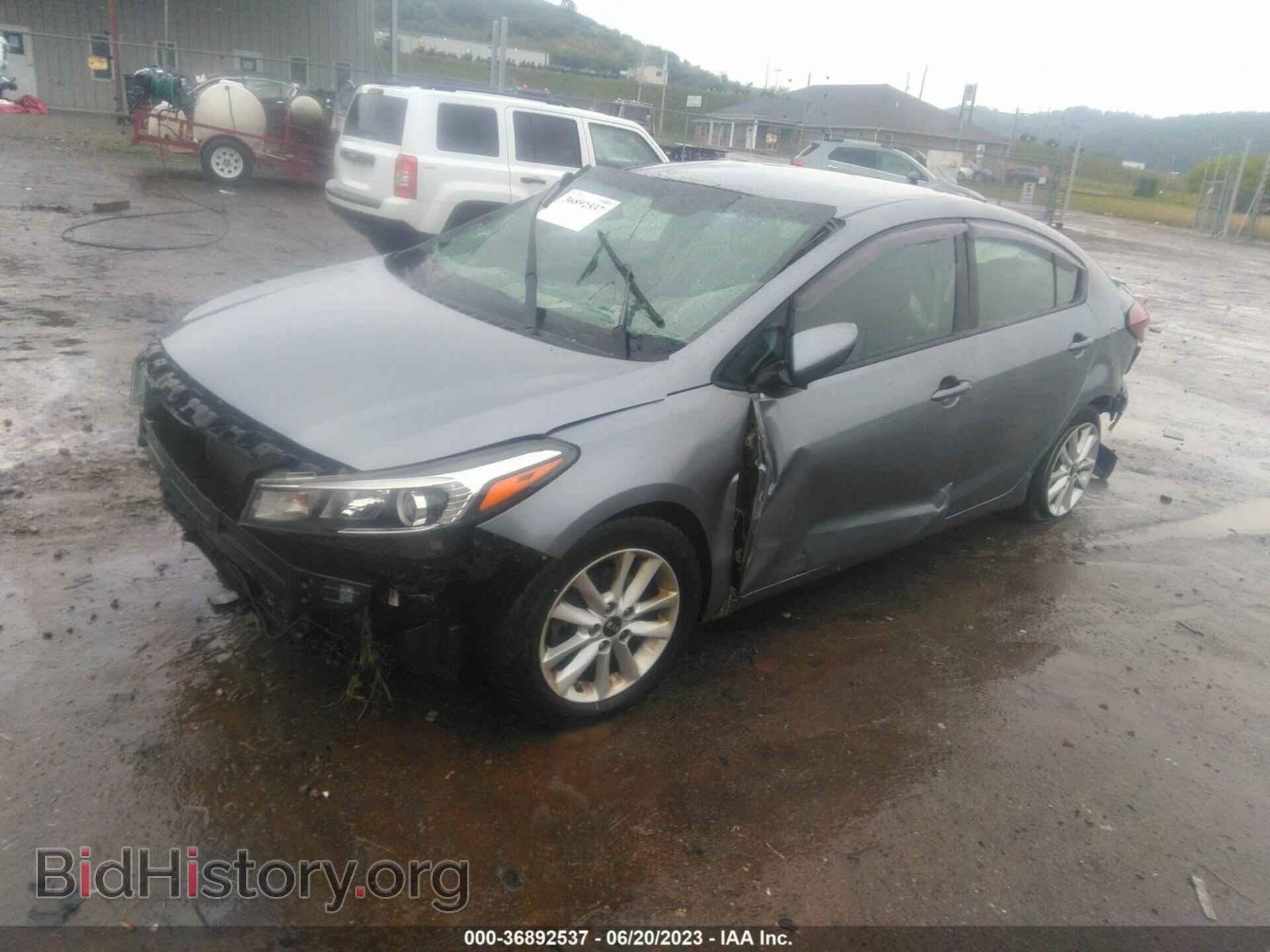 2017 KIA FORTE - VIN: 3KPFL4A73HE152541 - Фото 2