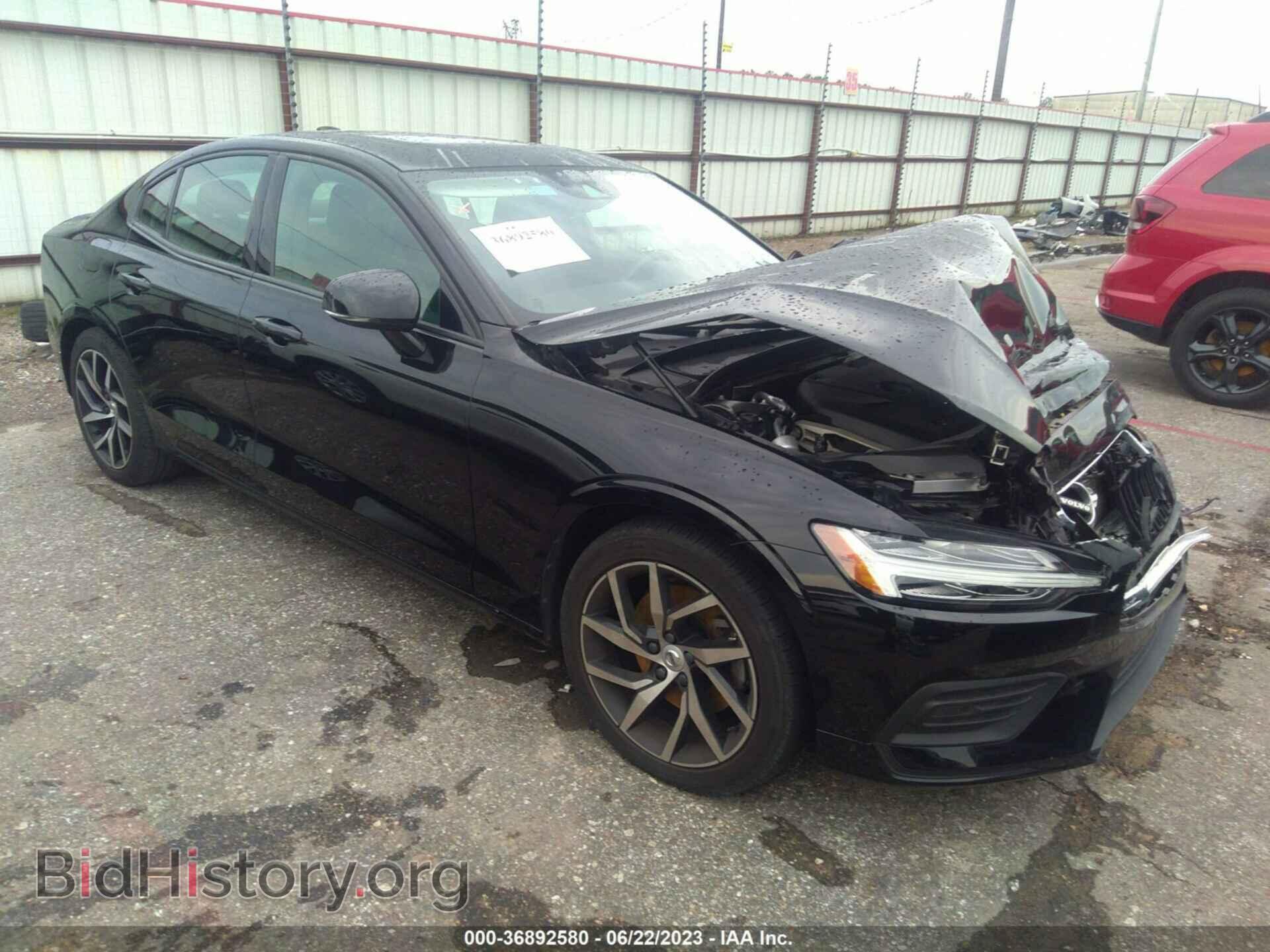 Photo 7JR102FKXKG016131 - VOLVO S60 2019
