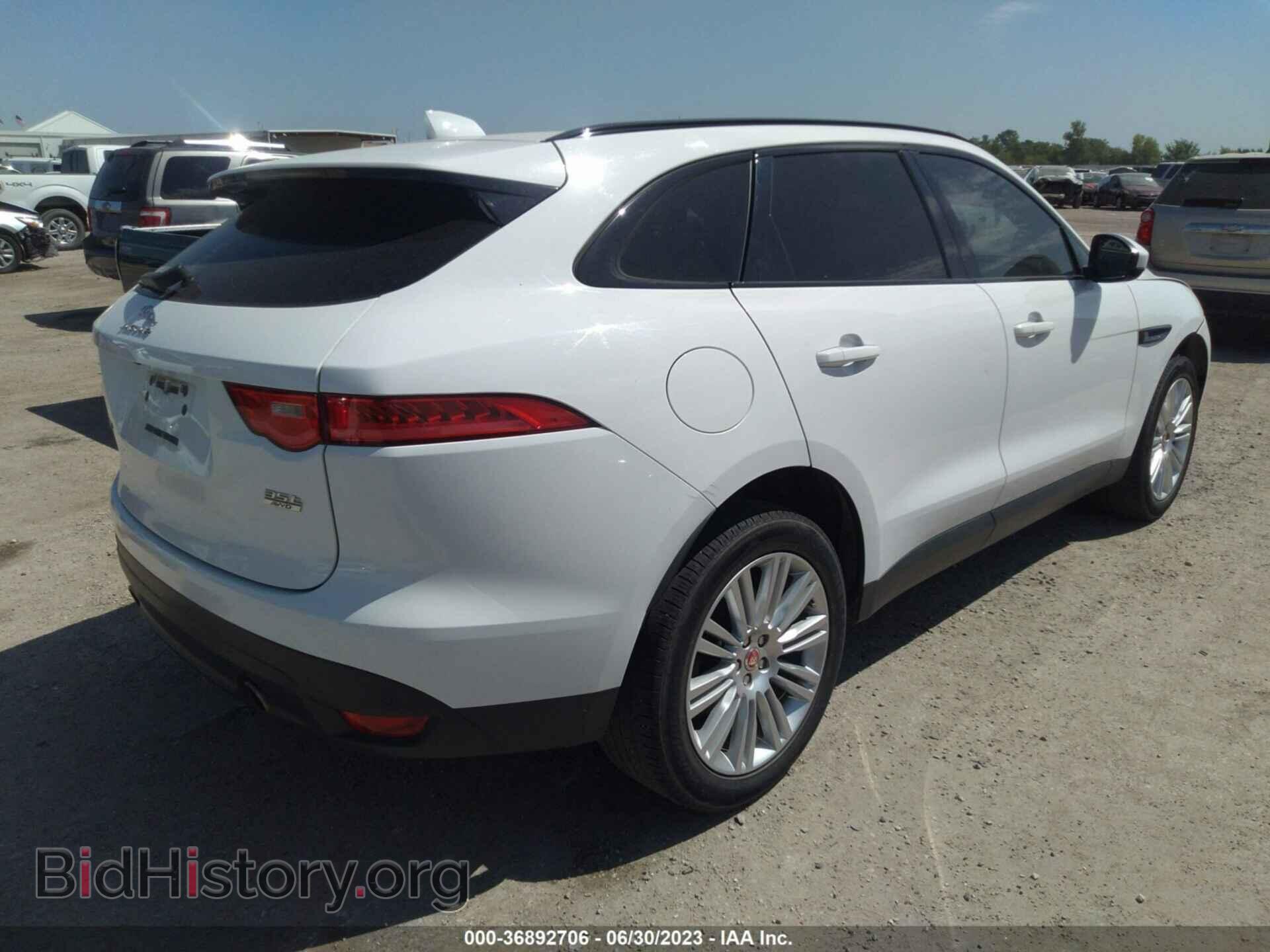 2017 JAGUAR F-PACE - VIN: SADCJ2BV0HA059106 - Фото 4