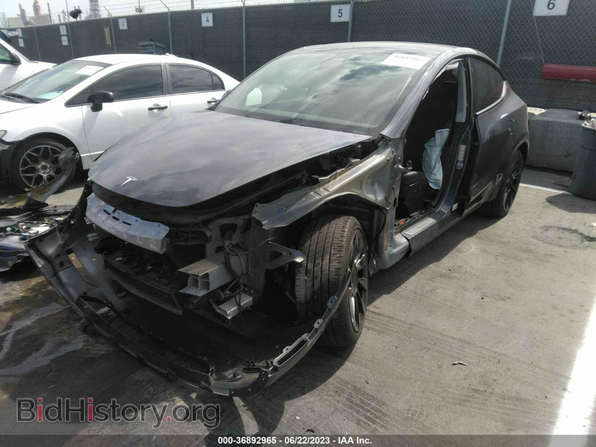 2021 TESLA MODEL Y - VIN: 5YJYGDEE1MF141113 - Photo 2