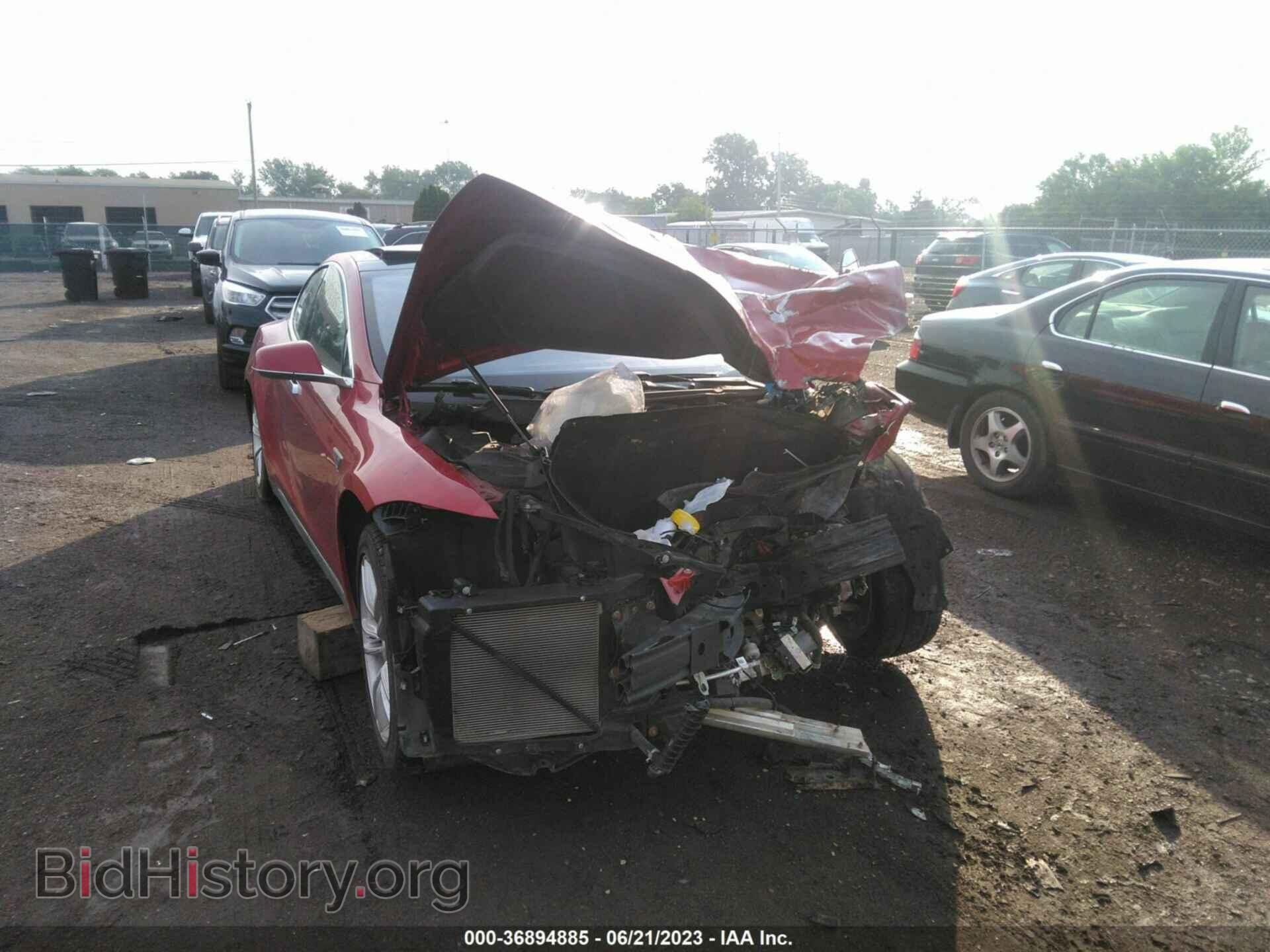 2014 TESLA MODEL S - VIN: 5YJSA1H27EFP65152 - Photo 11