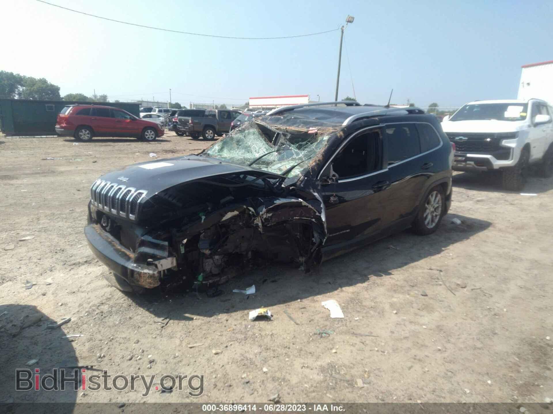 2018 JEEP CHEROKEE - VIN: 1C4PJLCB9JD536840 - Фото 2