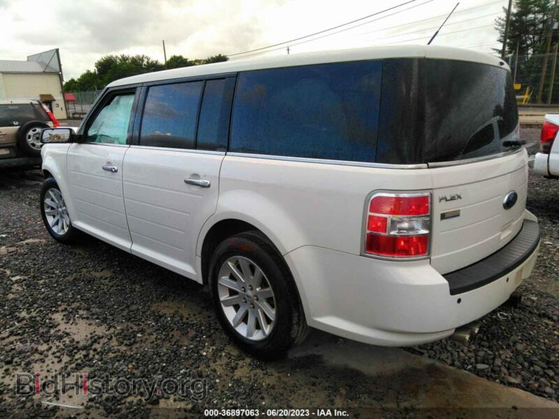 2011 Ford FLEX (VIN 2FMGK5CC9BBD10740) — photo 3 of 11
