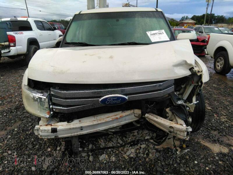 2011 Ford FLEX (VIN 2FMGK5CC9BBD10740) — photo 6 of 11