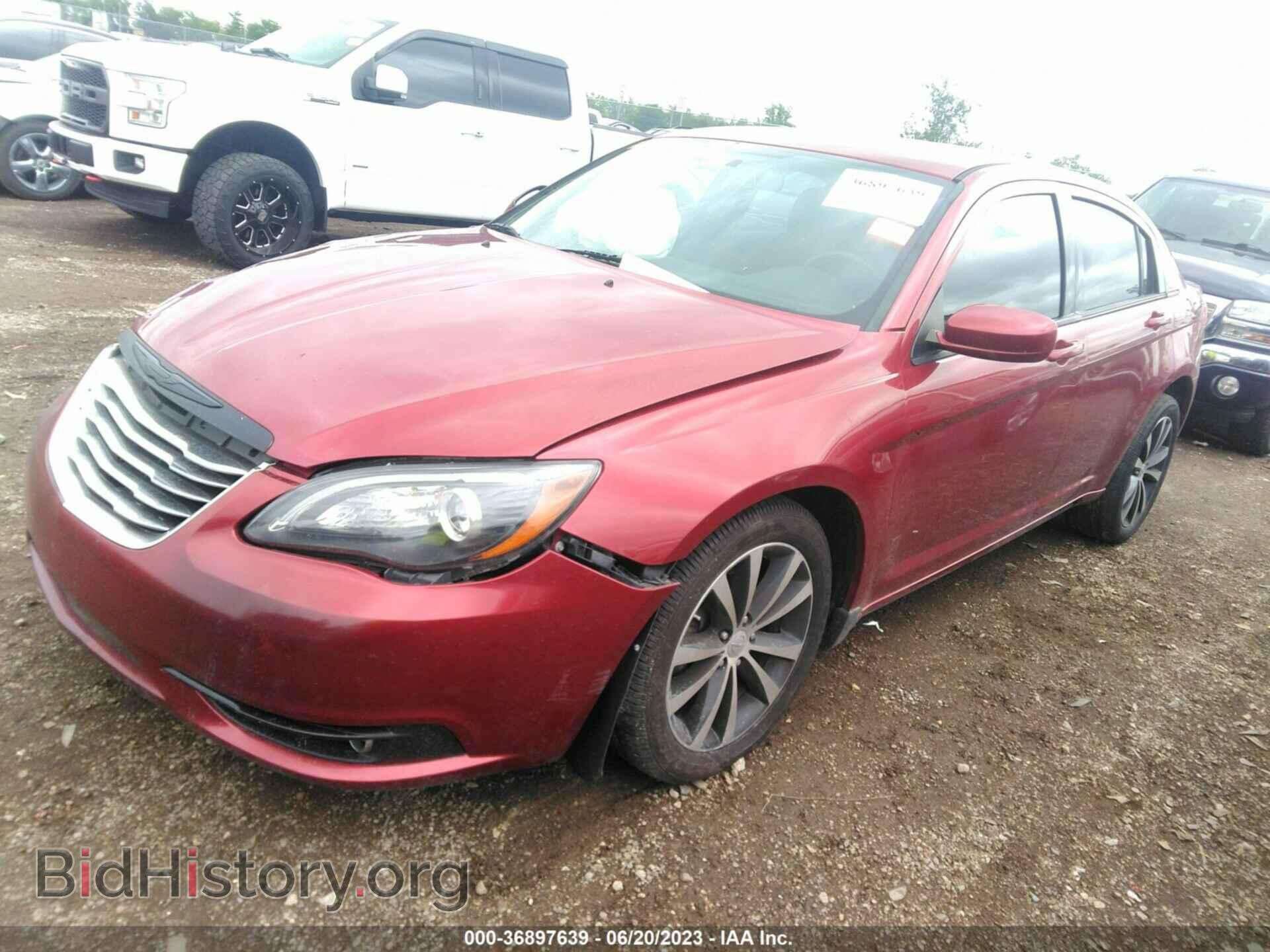 2014 CHRYSLER 200 - VIN: 1C3CCBBG0EN120518 - Фото 2
