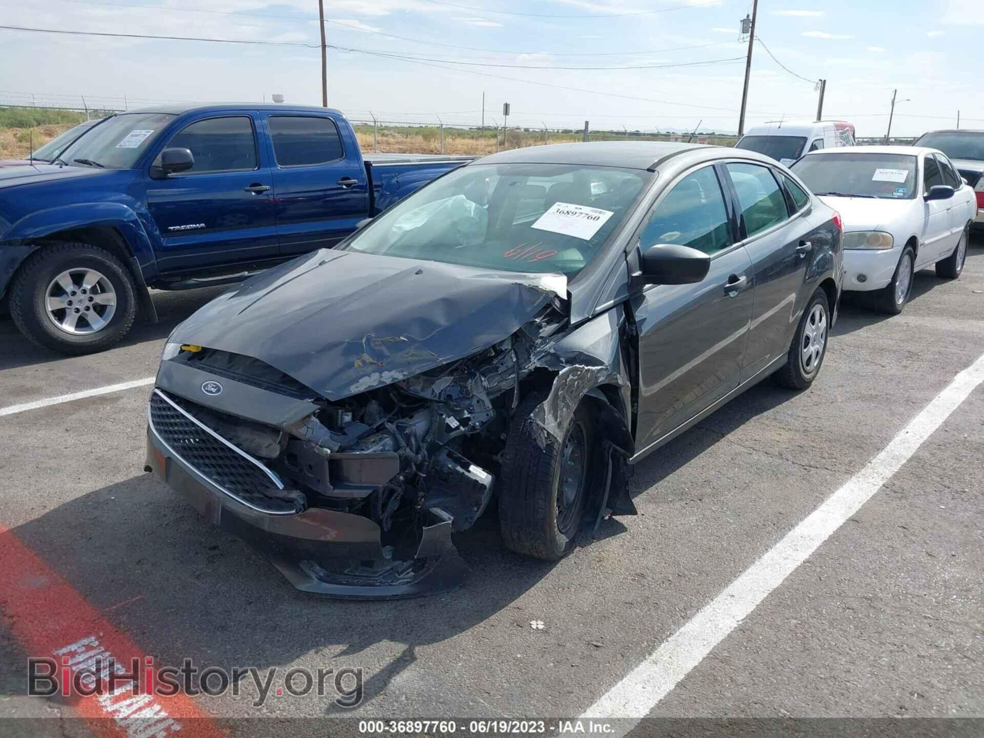 2018 FORD FOCUS - VIN: 1FADP3E21JL277609 - Фото 2