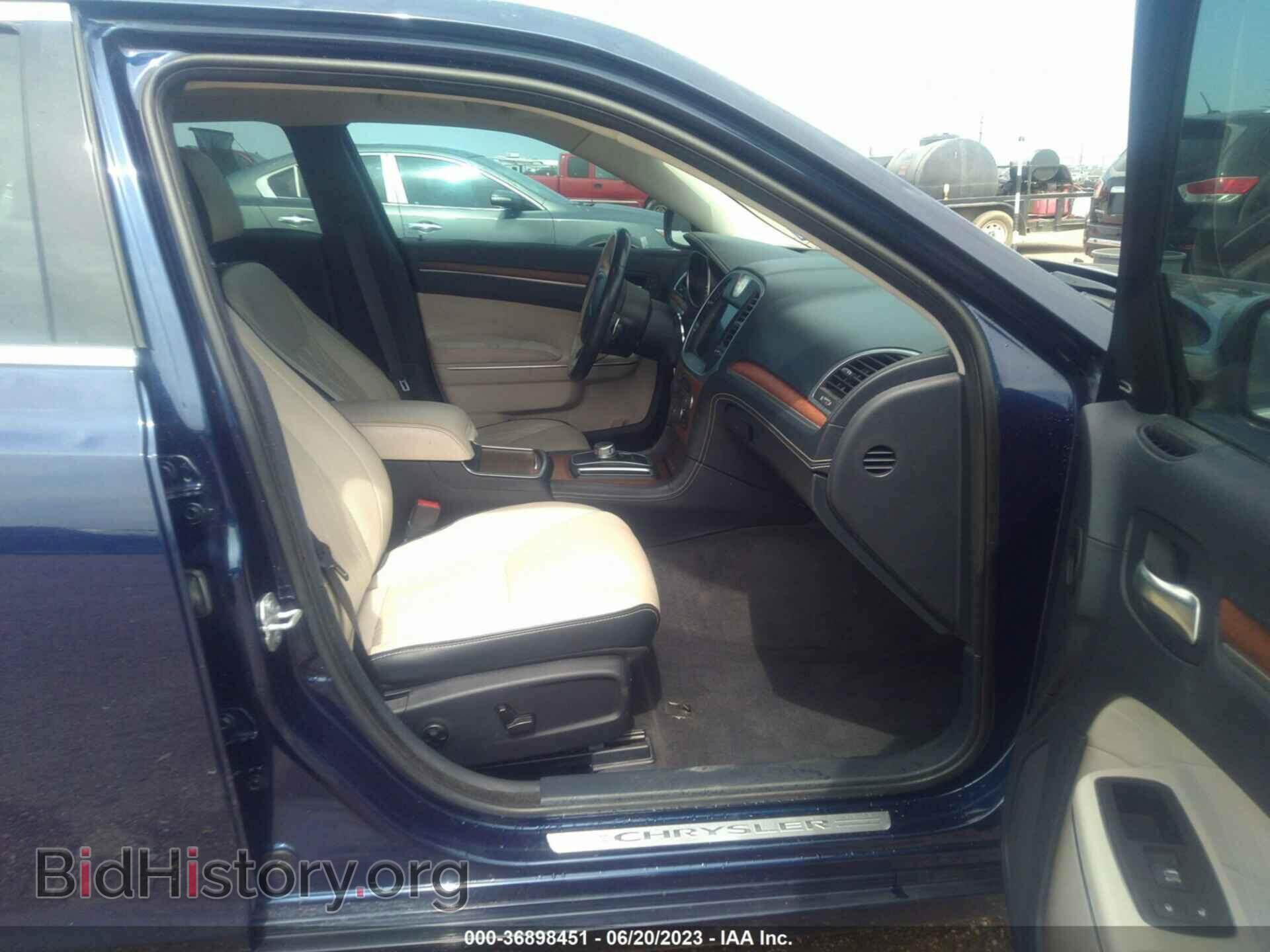 2016 CHRYSLER 300 - VIN: 2C3CCAPT3GH194799 - Фото 5