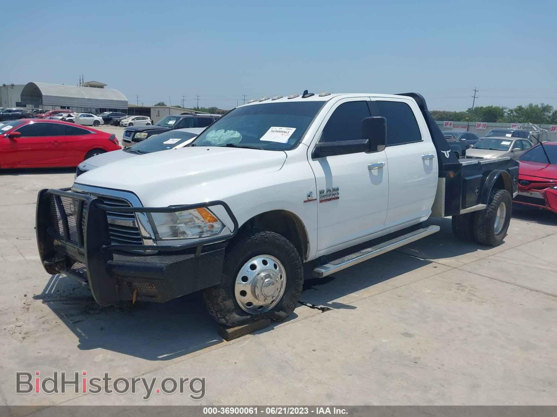 2017 RAM 3500 - VIN: 3C63RRHL0HG717700 - Фото 2