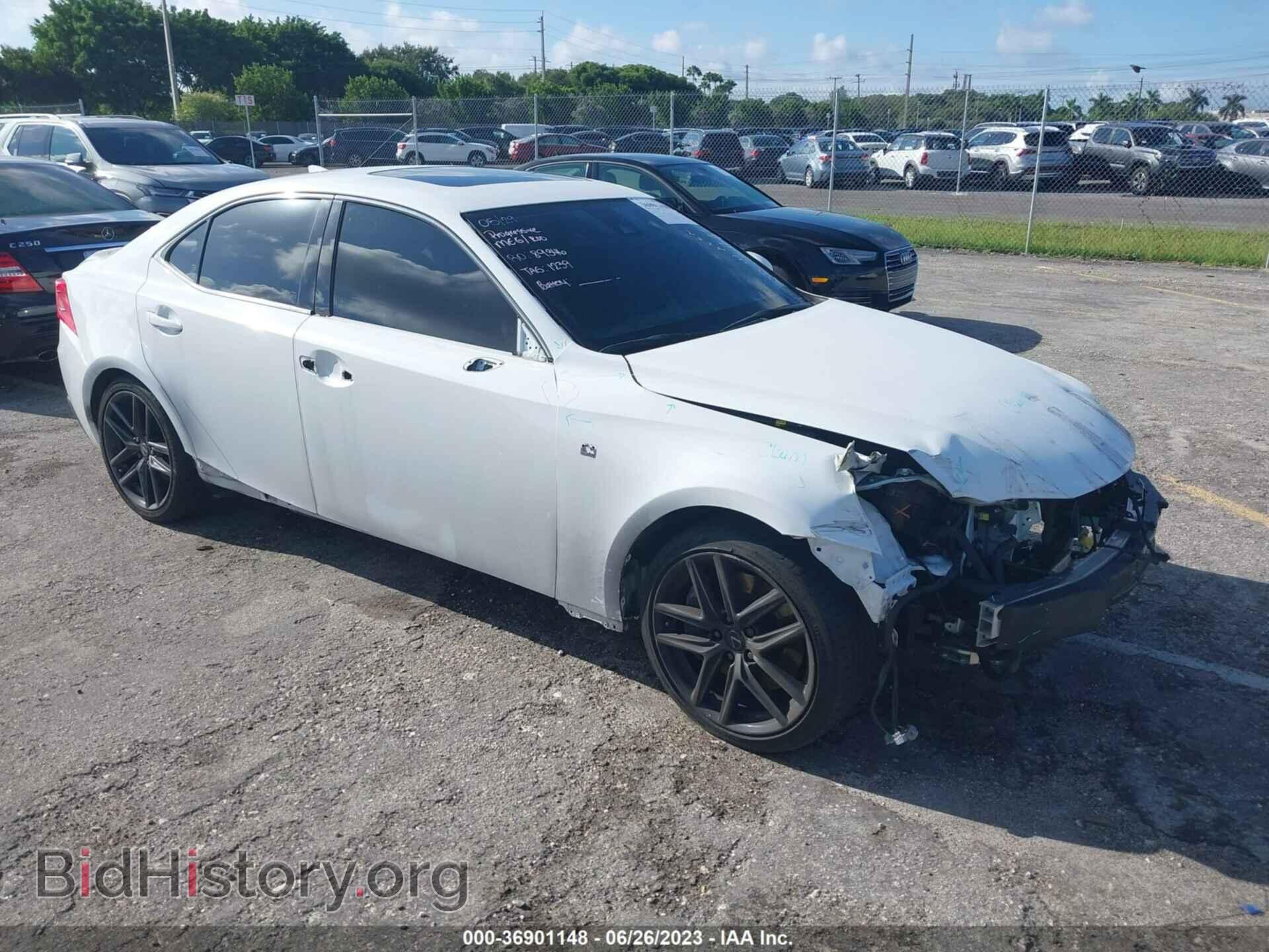 Photo JTHBA1D20K5097678 - LEXUS IS 2019