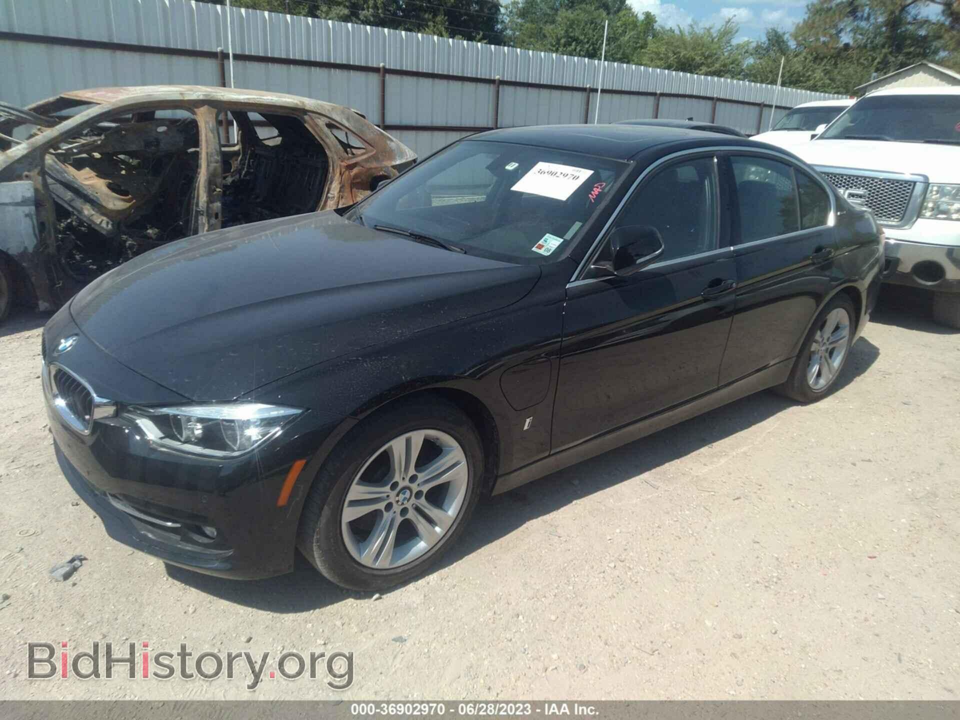 2017 BMW 3 SERIES - VIN: WBA8E1C33HA030015 - Фото 2