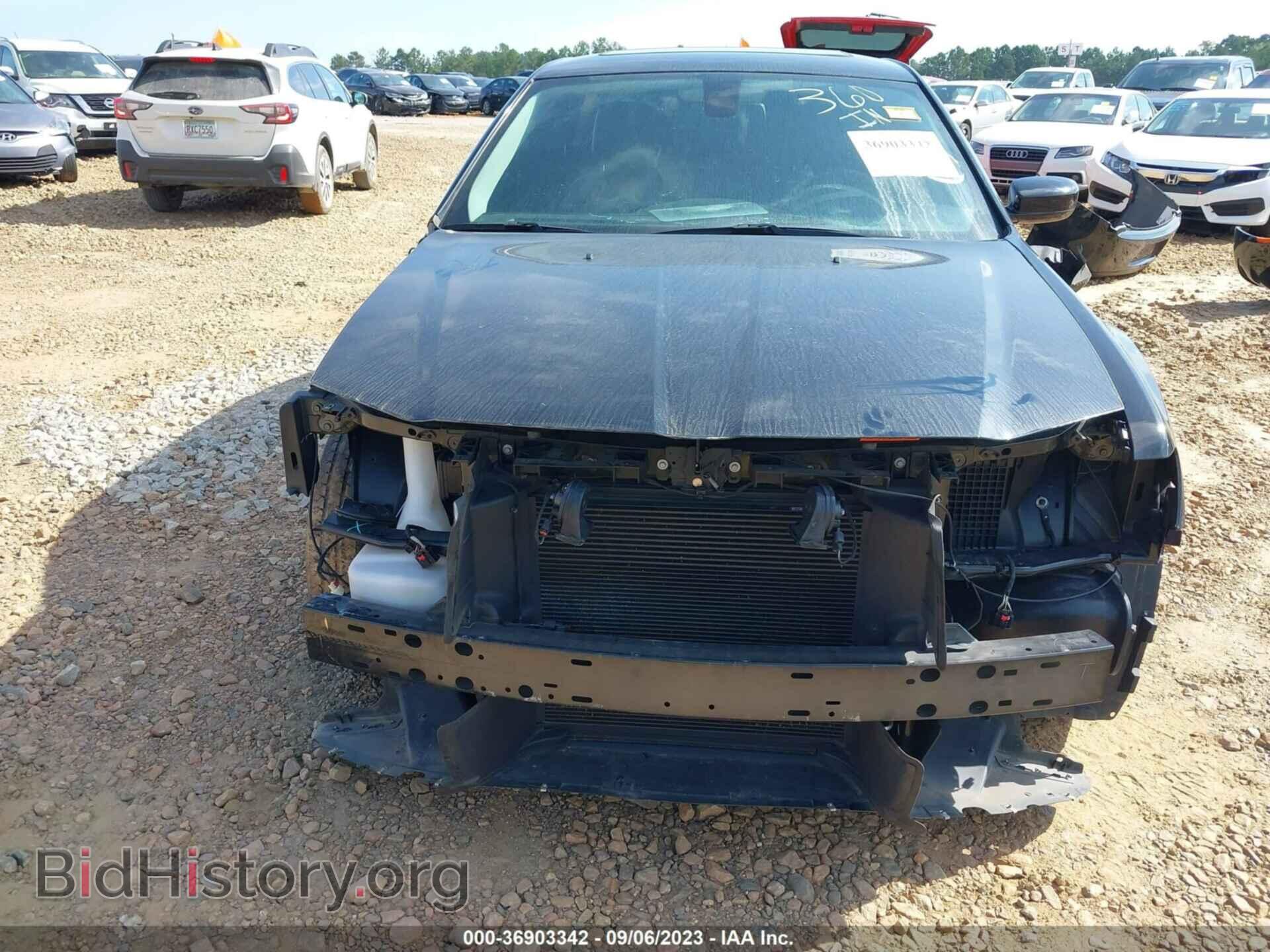 2019 CHRYSLER 300 - VIN: 2C3CCAAG6KH722887 - Фото 13