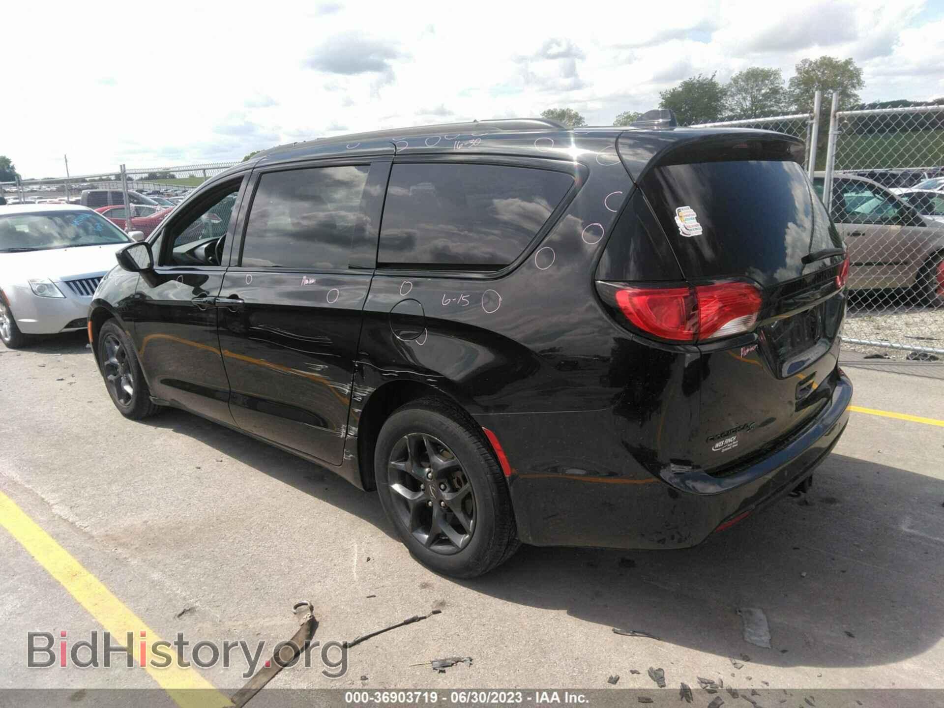 2019 CHRYSLER PACIFICA - VIN: 2C4RC1BG5KR560622 - Фото 3