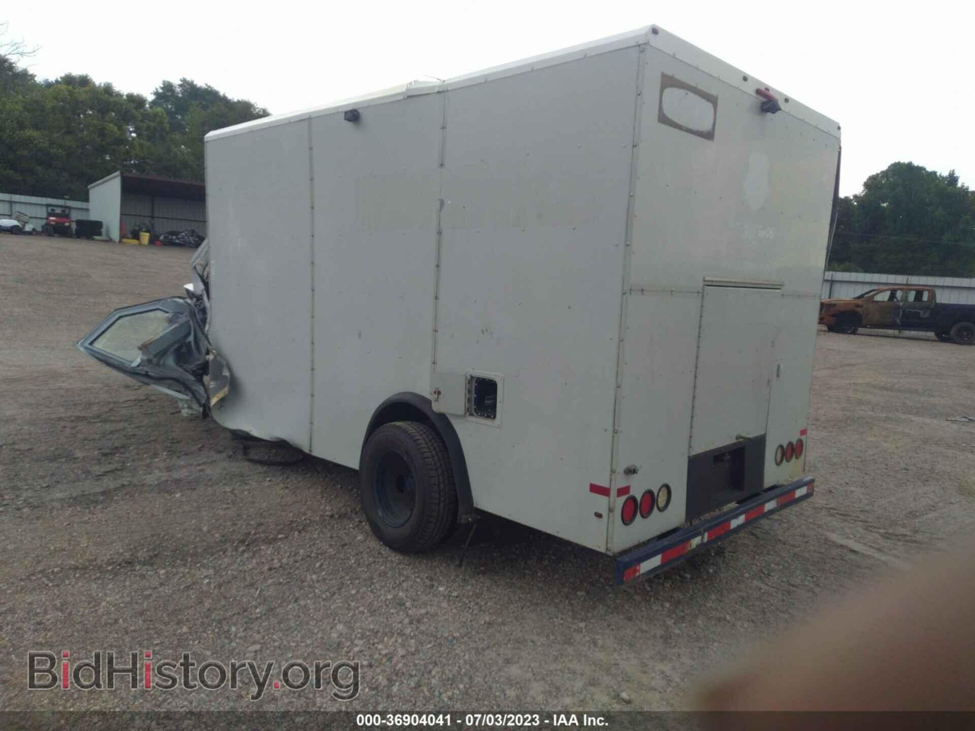2017 FORD E-450 CUTAWAY - VIN: 1FDXE4FS0HDC18231 - Фото 3