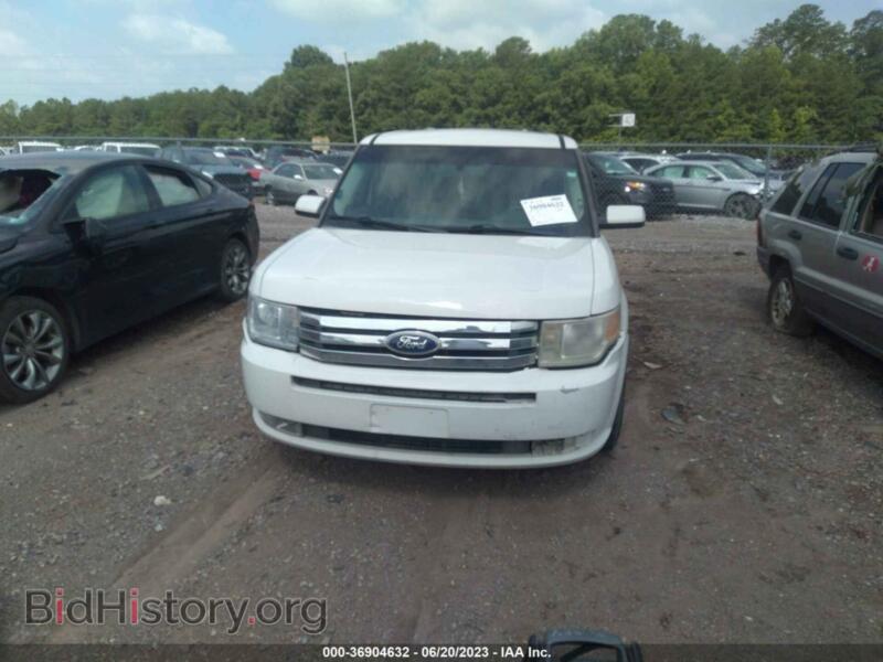 2011 Ford FLEX (VIN 2FMGK5CC2BBD17884) — фото 6 из 11