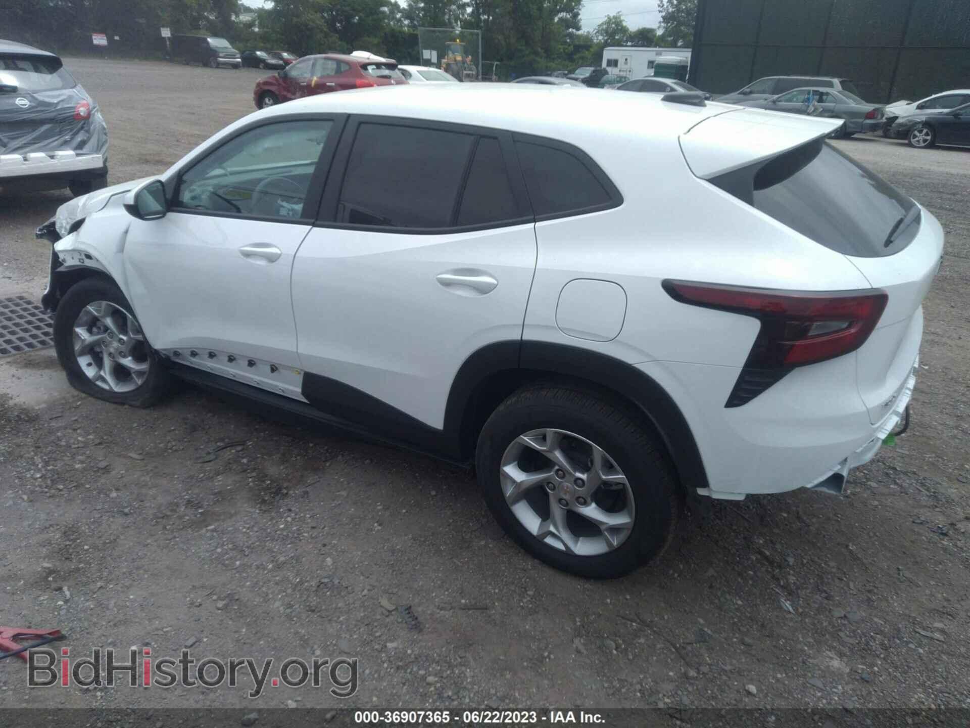 2024 CHEVROLET TRAX - VIN: KL77LFE22RC014347 - Фото 3