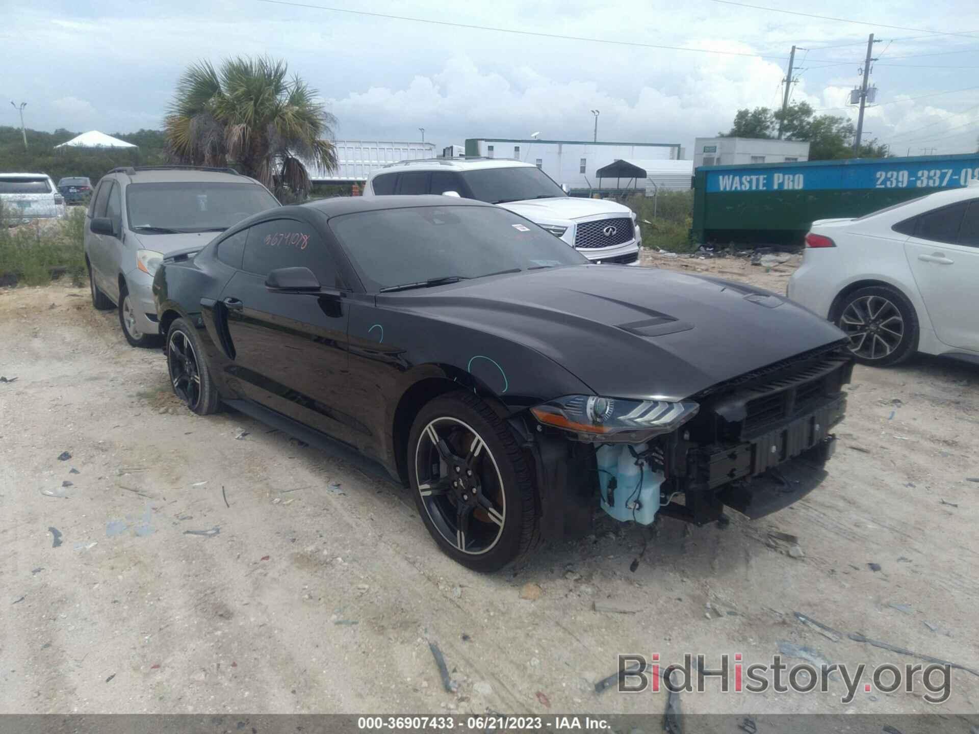 Photo 1FA6P8CFXM5144108 - FORD MUSTANG 2021