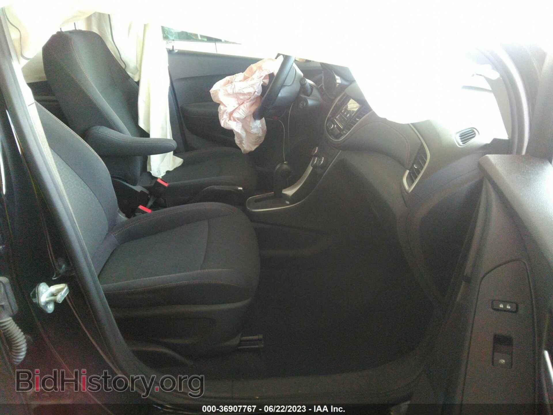 2019 CHEVROLET TRAX - VIN: 3GNCJKSBXKL296808 - Фото 5