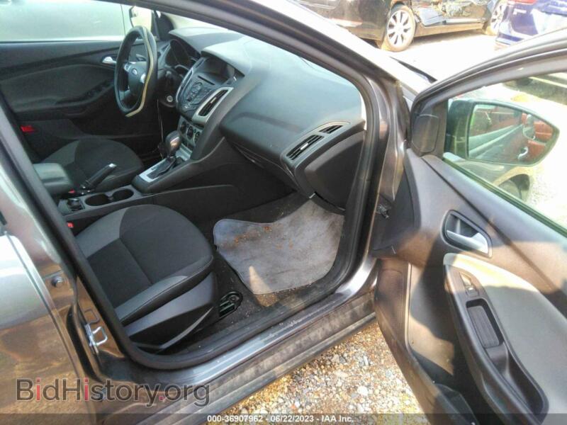 2014 Ford FOCUS (VIN 1FADP3F22EL378565) — фото 5 из 11
