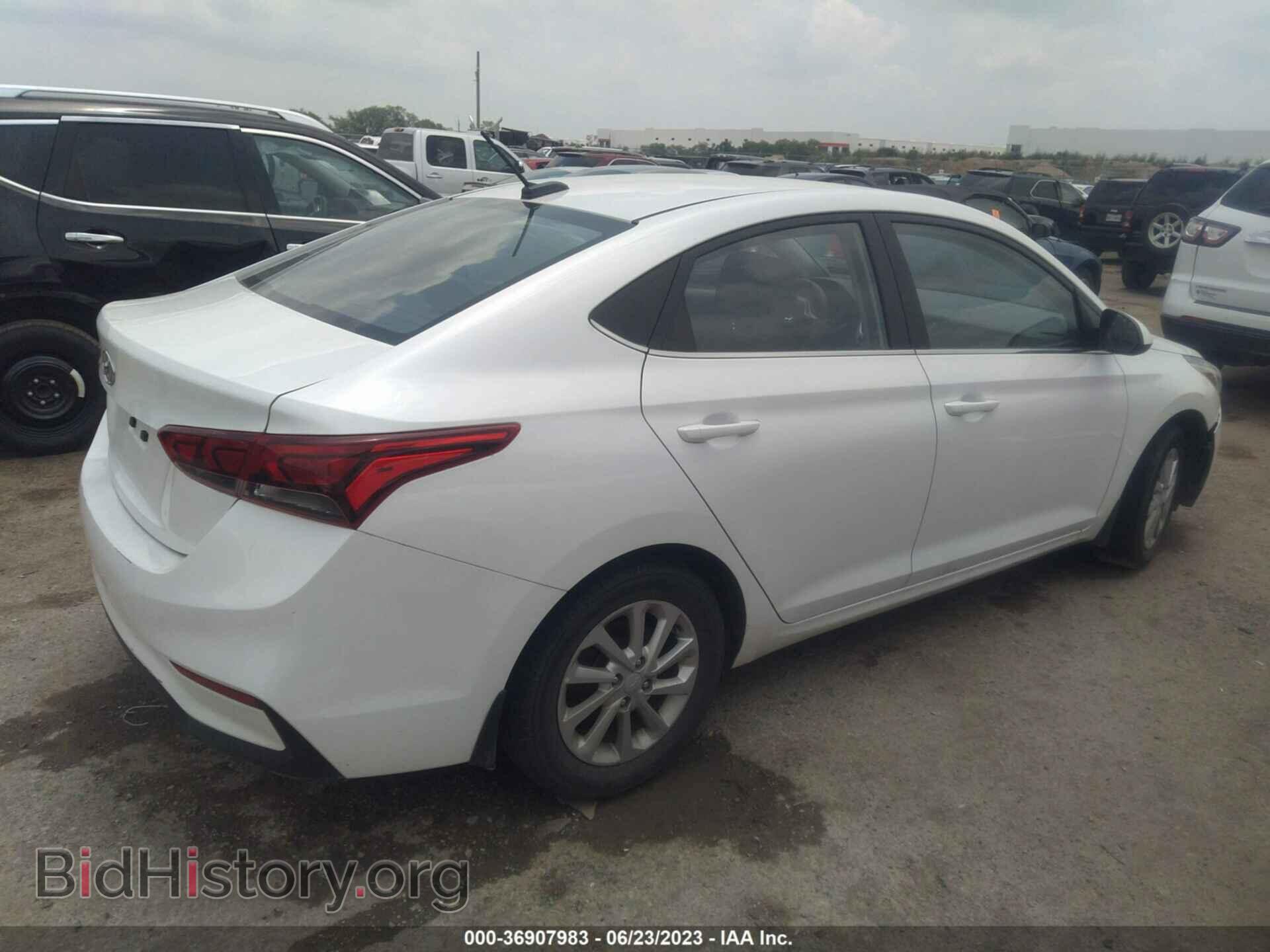 2019 HYUNDAI ACCENT - VIN: 3KPC24A32KE058385 - Фото 4