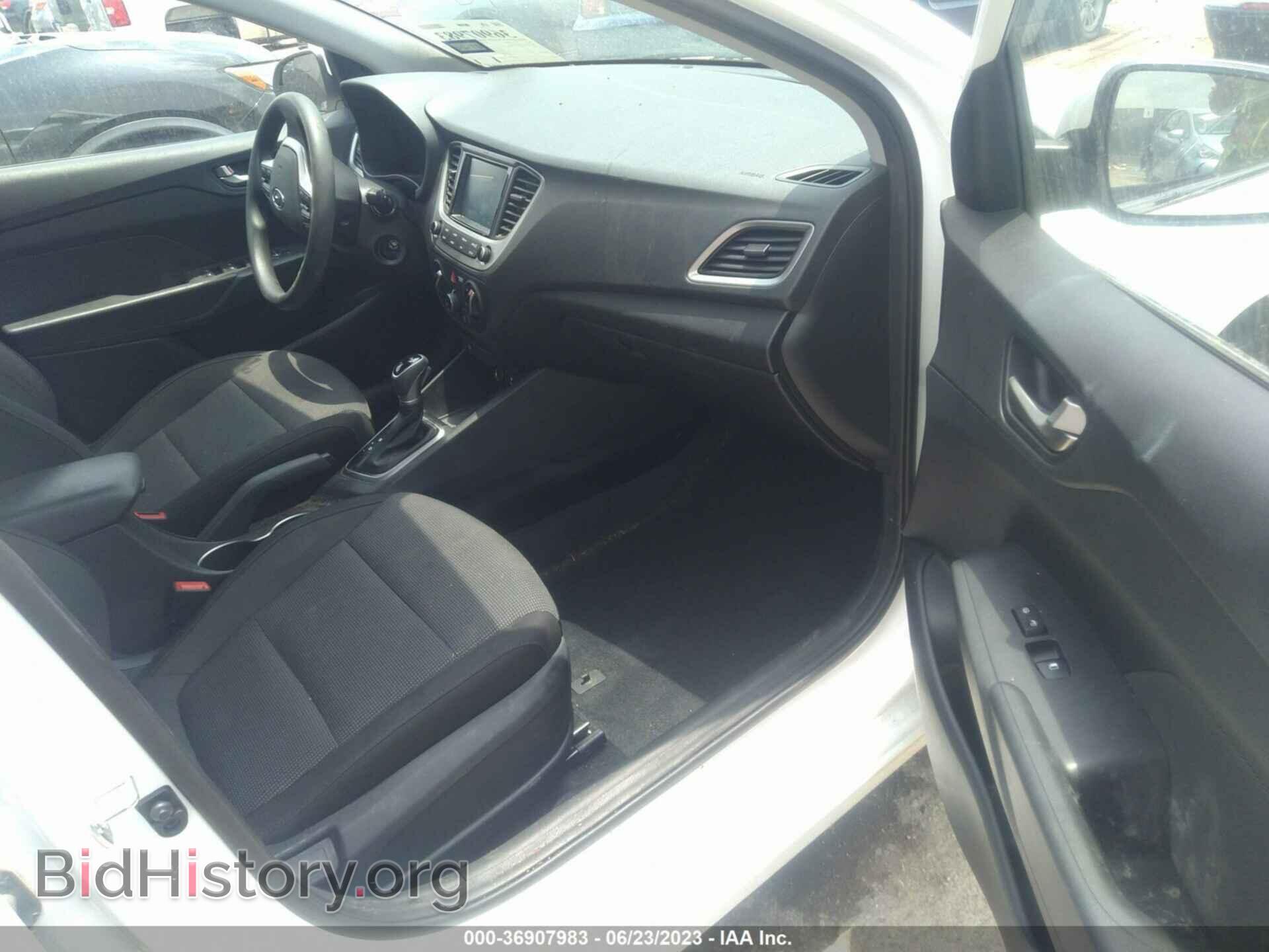 2019 HYUNDAI ACCENT - VIN: 3KPC24A32KE058385 - Фото 5