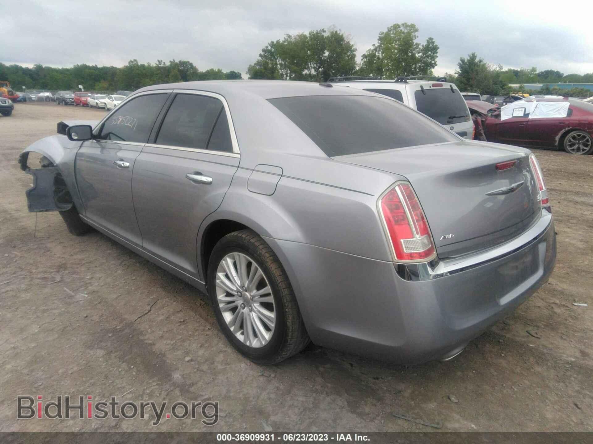 2014 CHRYSLER 300 - VIN: 2C3CCAKG2EH211731 - Фото 3