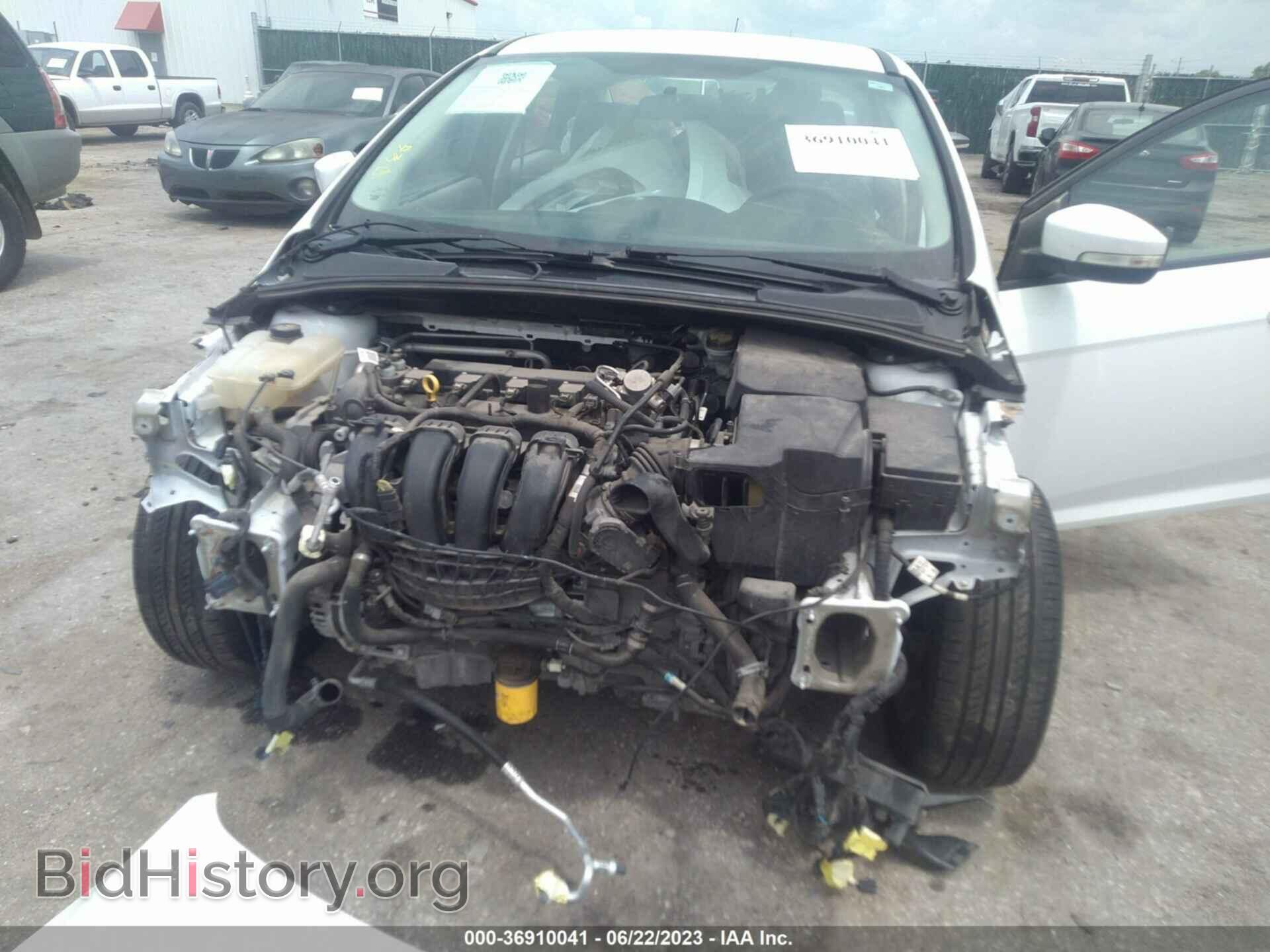 2016 FORD FOCUS - VIN: 1FADP3F2XGL390644 - Фото 6