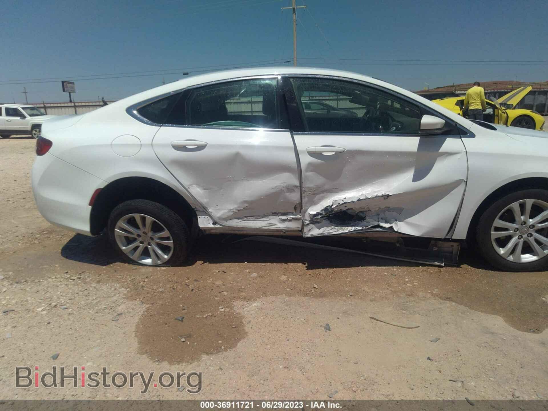 2015 CHRYSLER 200 - VIN: 1C3CCCAB3FN574002 - Фото 6