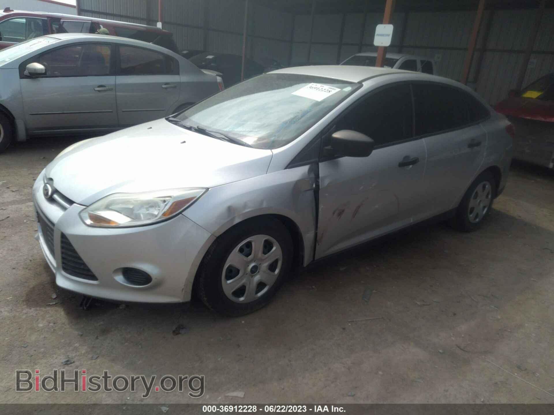2014 FORD FOCUS - VIN: 1FADP3E22EL162376 - Photo 2