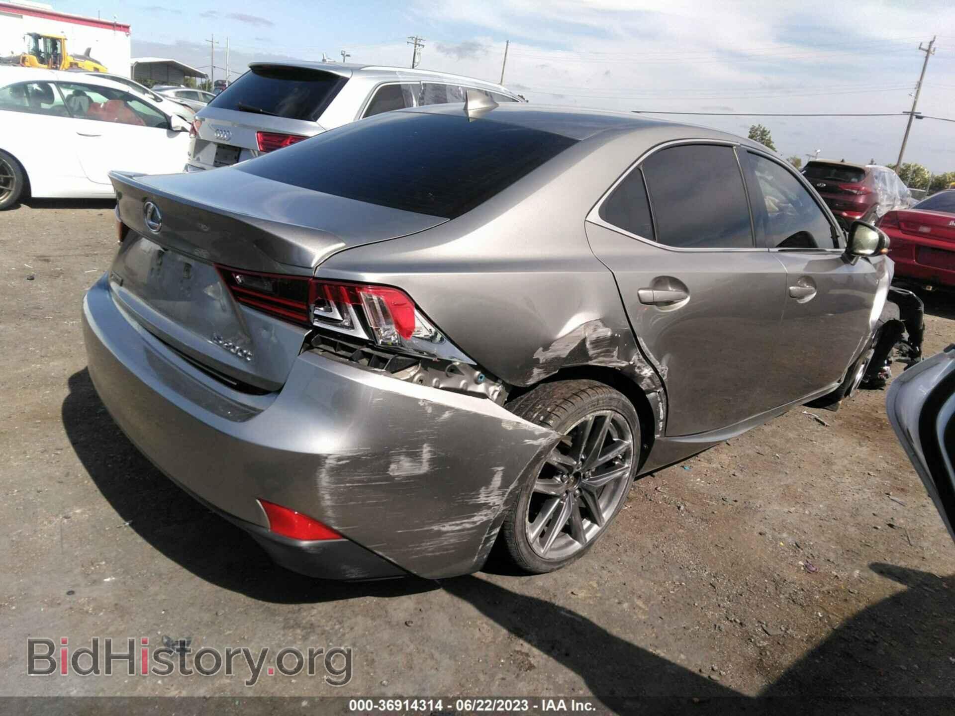 2016 LEXUS IS 200T - VIN: JTHBA1D26G5019638 - Фото 4