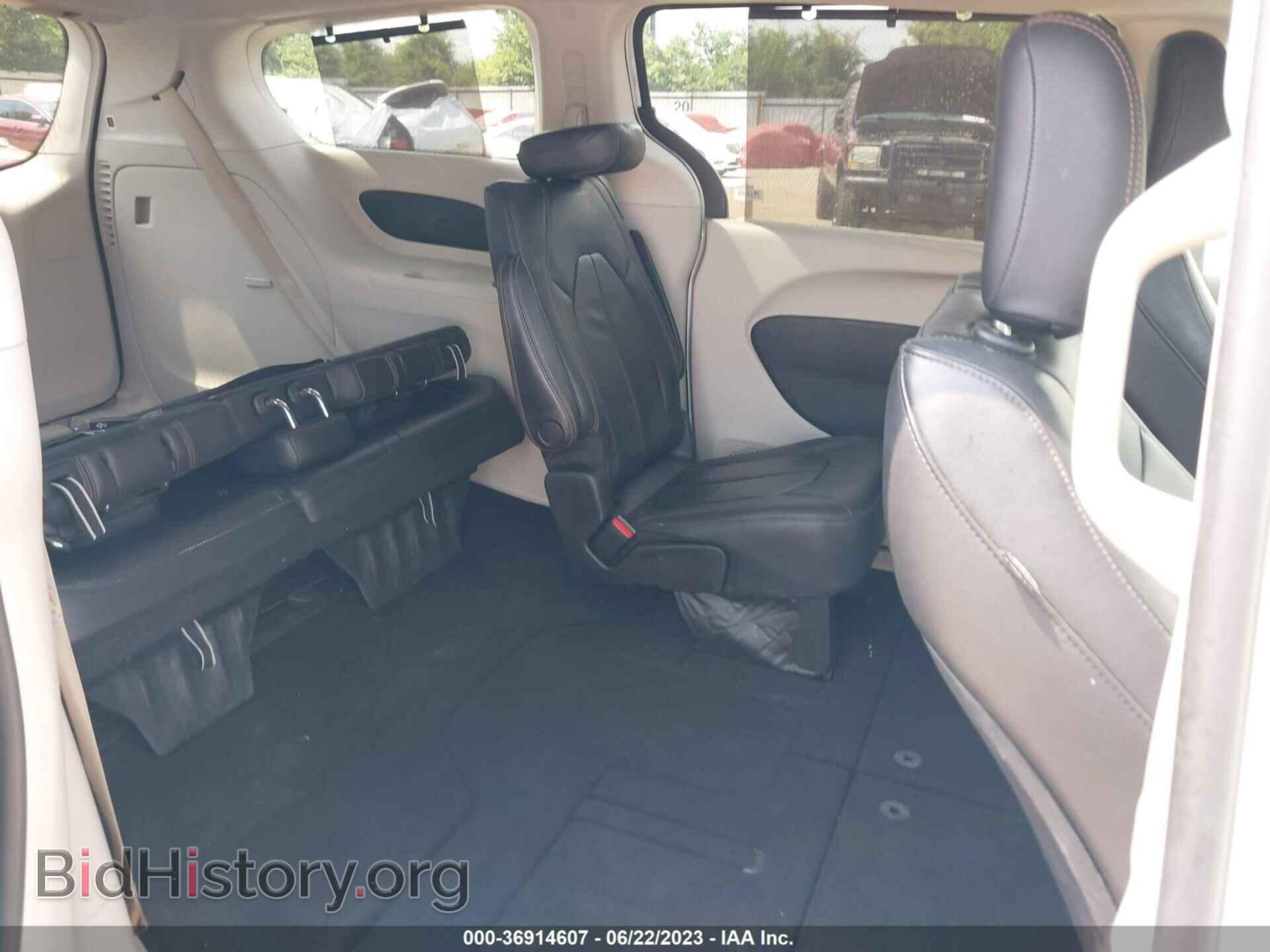 2018 CHRYSLER PACIFICA - VIN: 2C4RC1BG8JR110090 - Фото 8