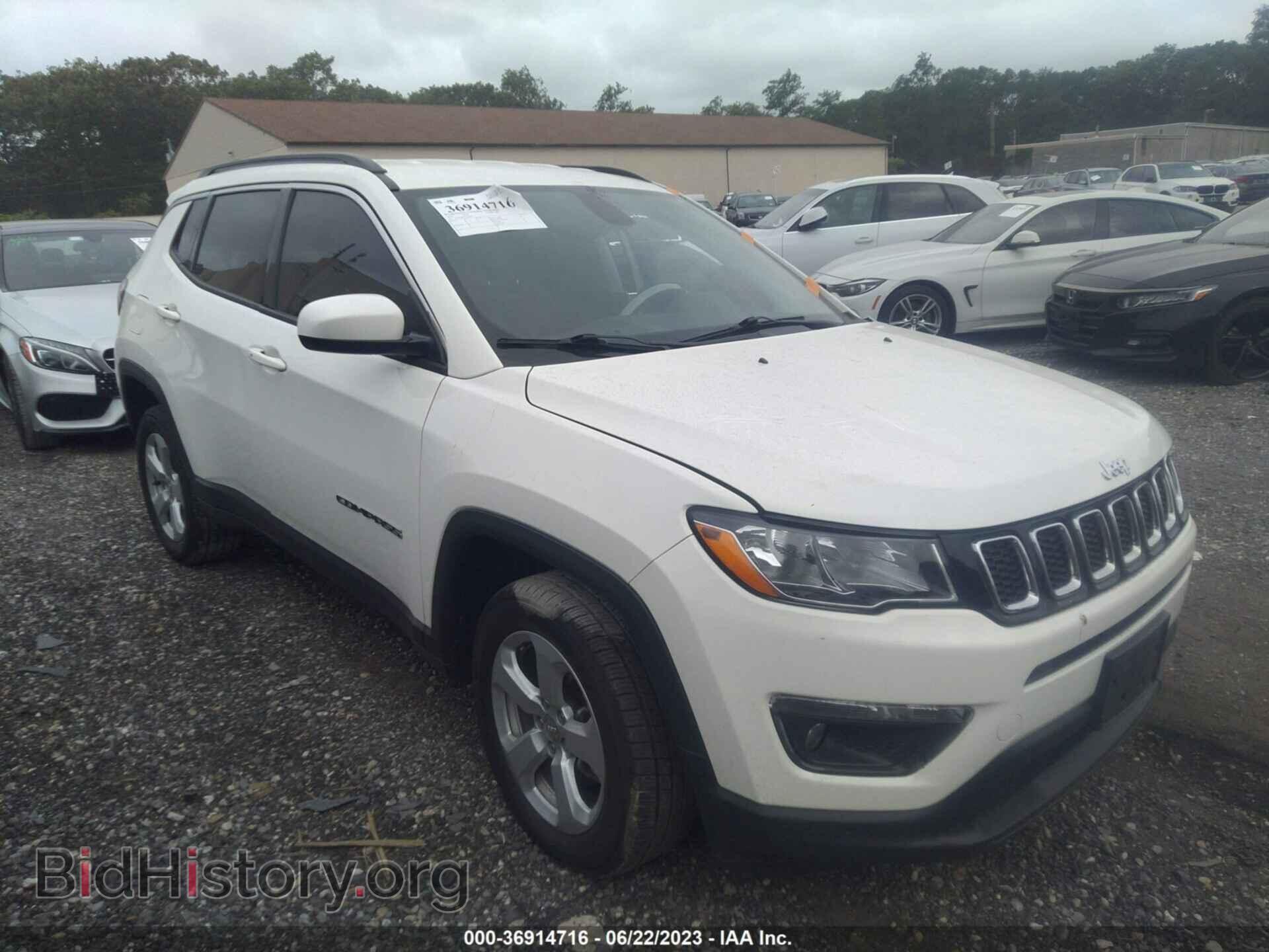 Фотография 3C4NJDBB2JT366409 - JEEP COMPASS 2018