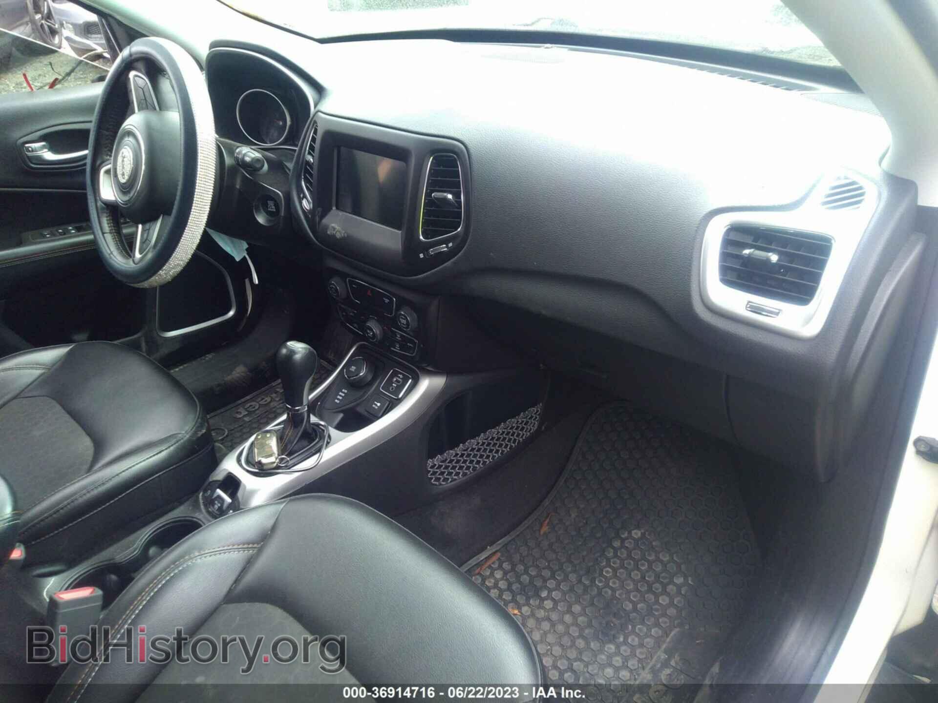 2018 JEEP COMPASS - VIN: 3C4NJDBB2JT366409 - Фото 5