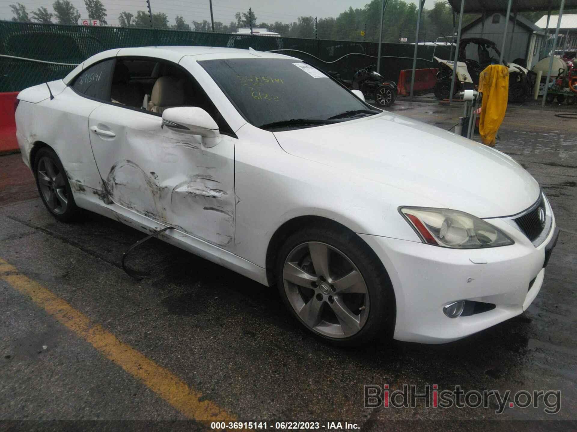 Photo JTHFE2C27A2504229 - LEXUS IS 350C 2010