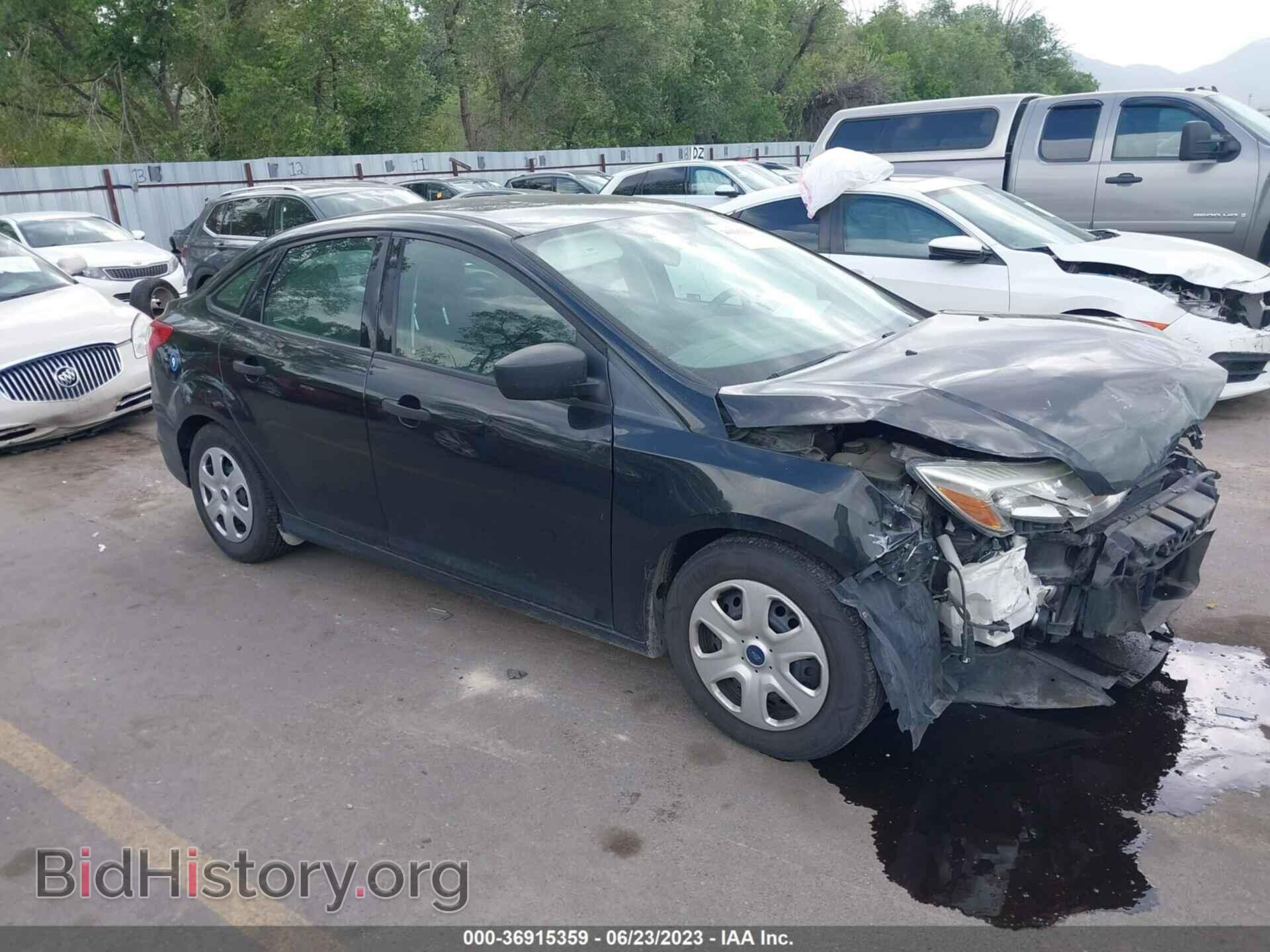 Фотография 1FAHP3E21CL321693 - FORD FOCUS 2012