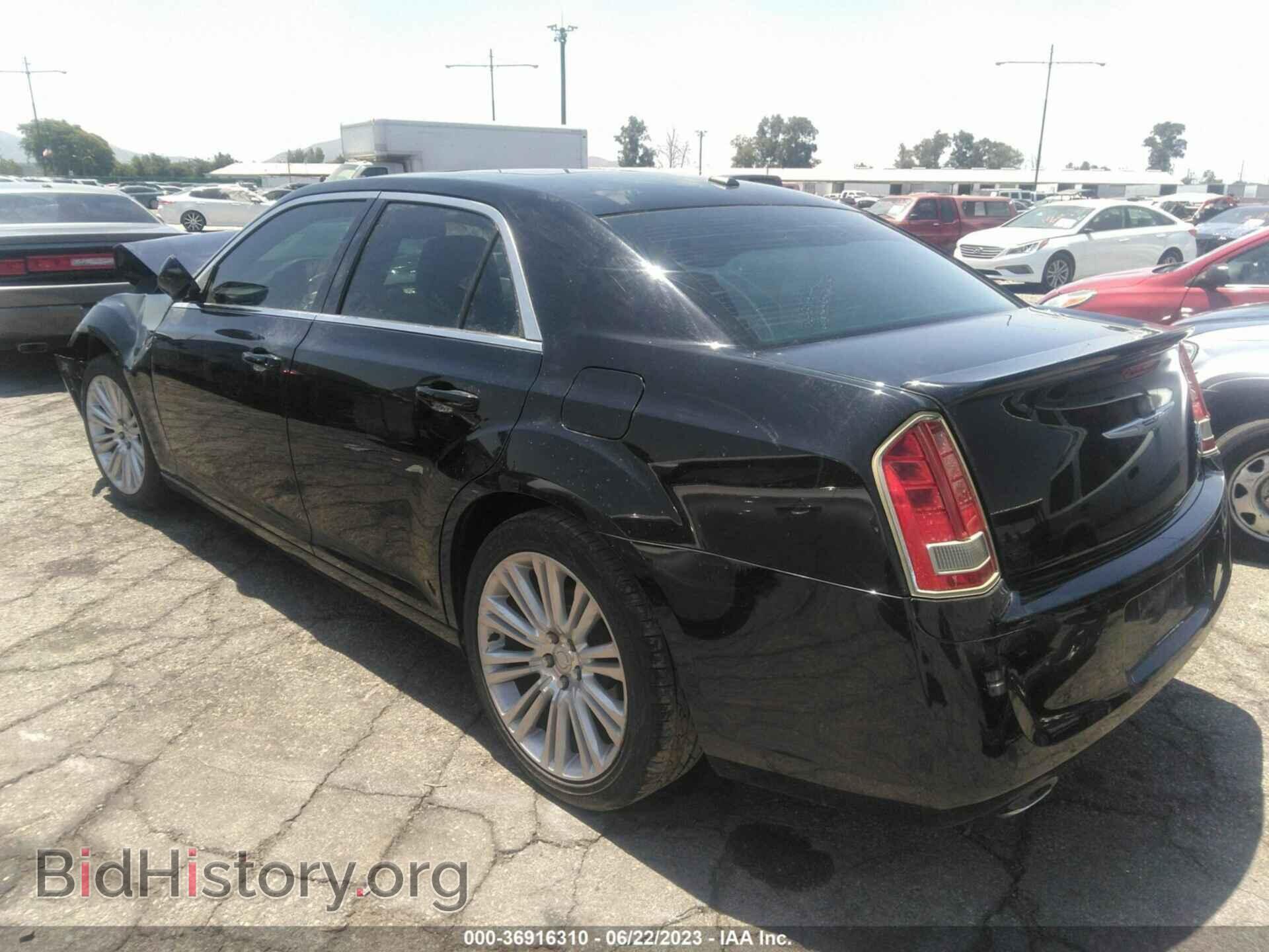2012 CHRYSLER 300 - VIN: 2C3CCABG7CH161230 - Фото 3