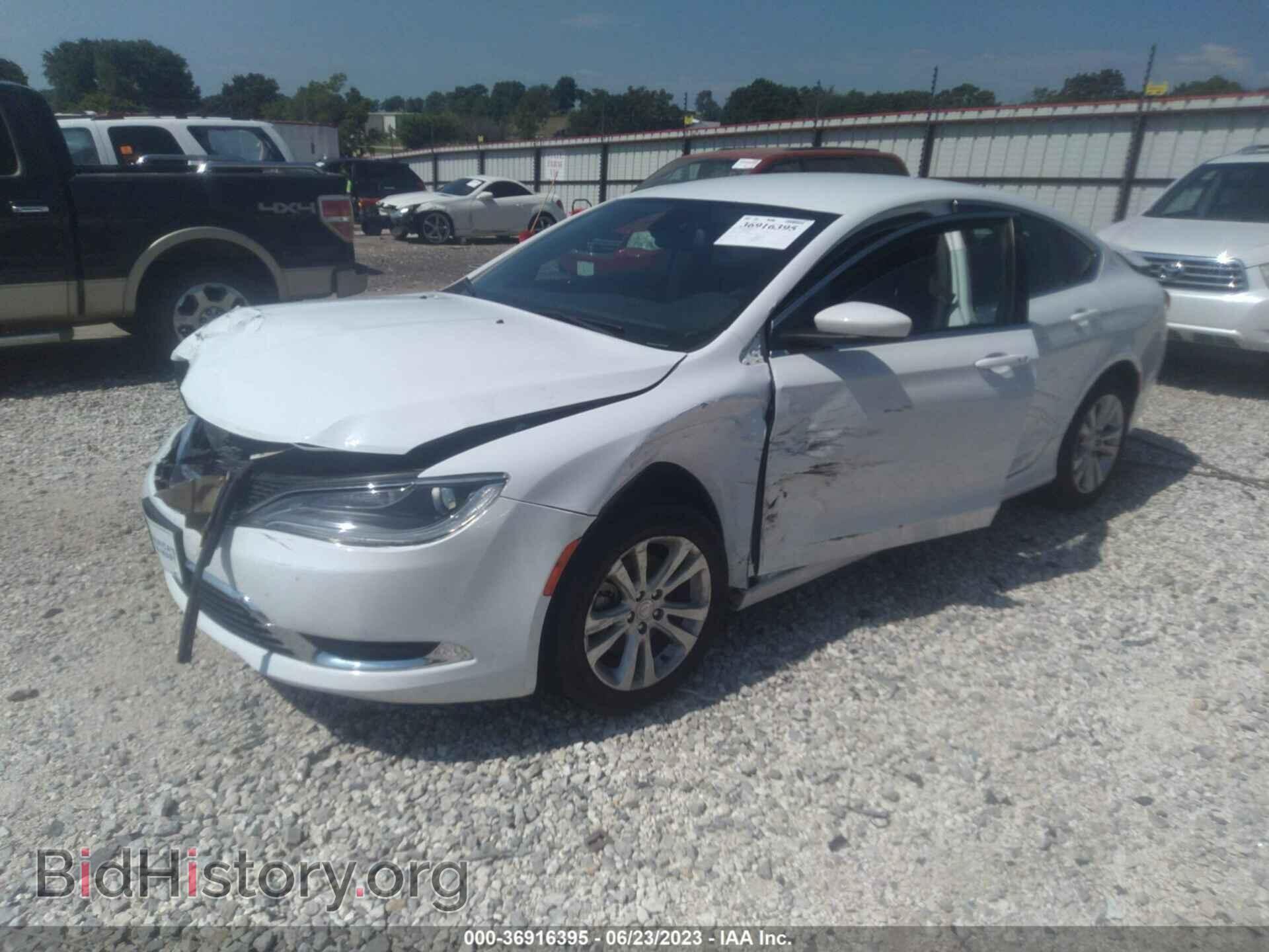 2015 CHRYSLER 200 - VIN: 1C3CCCAB7FN502090 - Фото 2