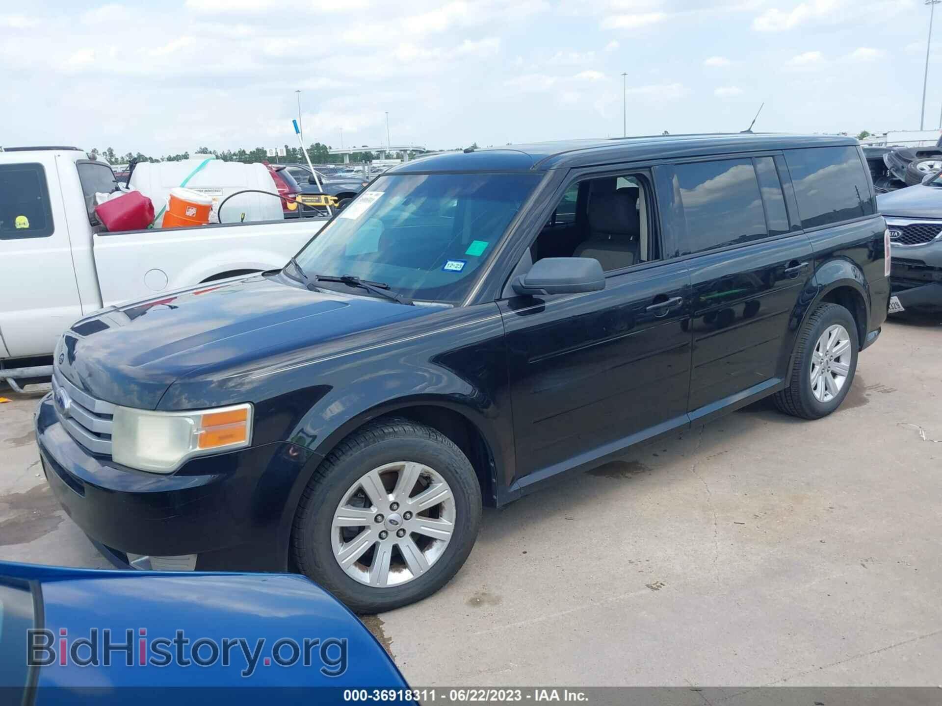 2011 FORD FLEX - VIN: 2FMGK5BC3BBD00772 - Photo 2