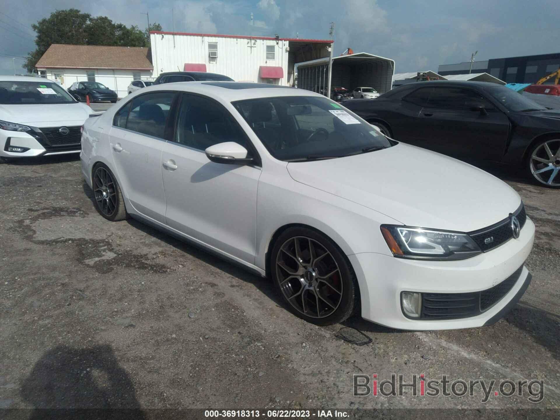 Photo 3VW5A7AJ0DM399415 - VOLKSWAGEN GLI 2013